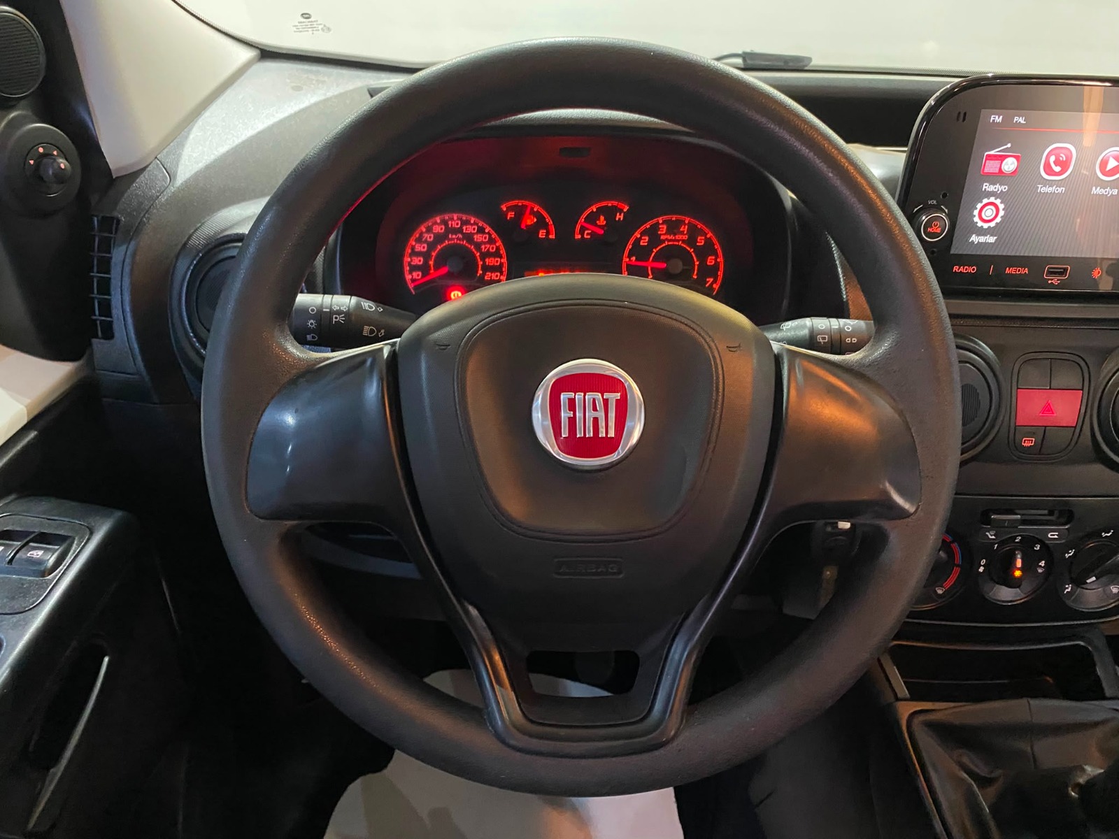 2023 Dizel Manuel Fiat Fiorino Combi Beyaz Gürel Tasarım Aksesuar Otomotiv San. Tic. Ltd. Şti.