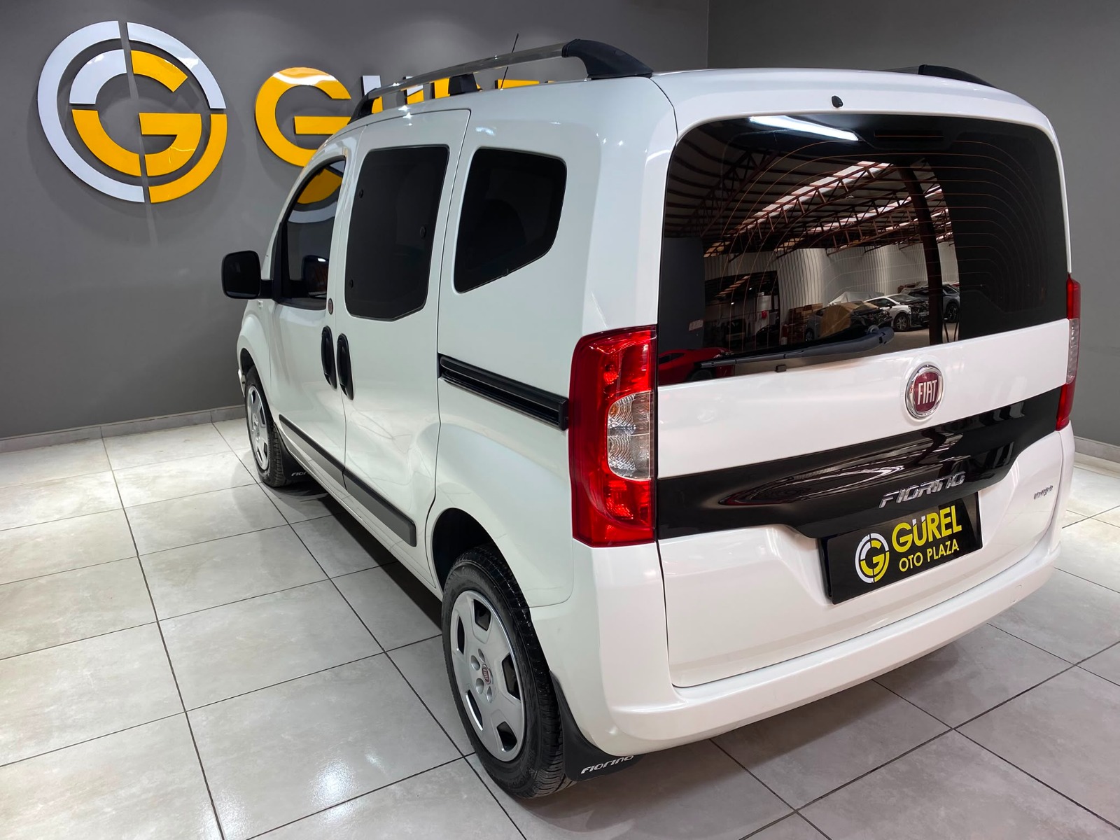 2023 Dizel Manuel Fiat Fiorino Combi Beyaz Gürel Tasarım Aksesuar Otomotiv San. Tic. Ltd. Şti.