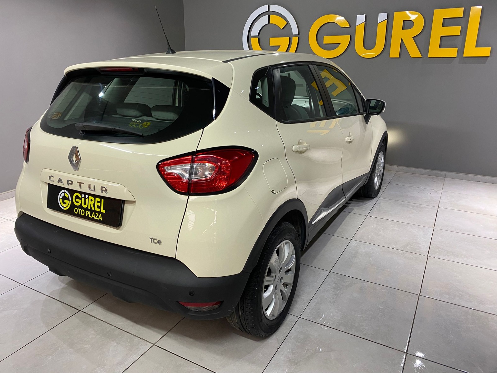 2013 Benzin Manuel Renault Captur Beyaz Gürel Tasarım Aksesuar Otomotiv San. Tic. Ltd. Şti.
