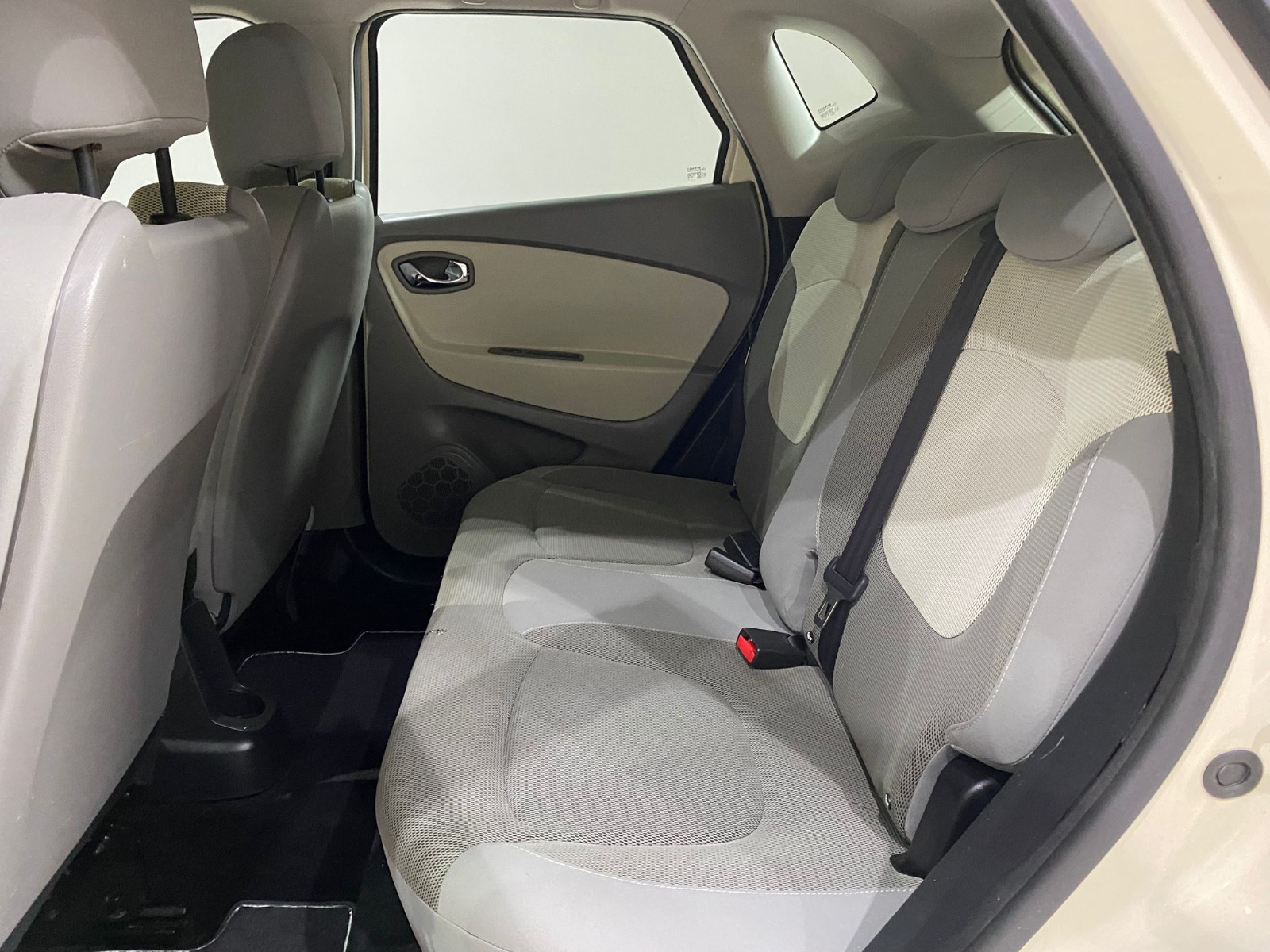 2013 Benzin Manuel Renault Captur Beyaz Gürel Tasarım Aksesuar Otomotiv San. Tic. Ltd. Şti.