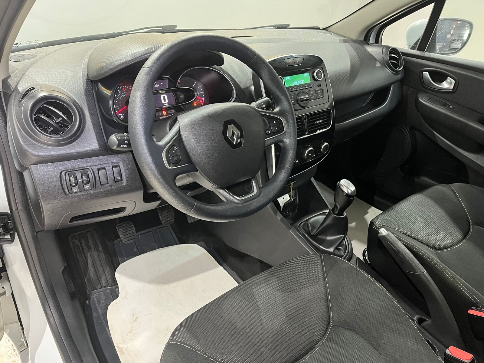 2020 Benzin Manuel Renault Clio Beyaz Gürel Tasarım Aksesuar Otomotiv San. Tic. Ltd. Şti.