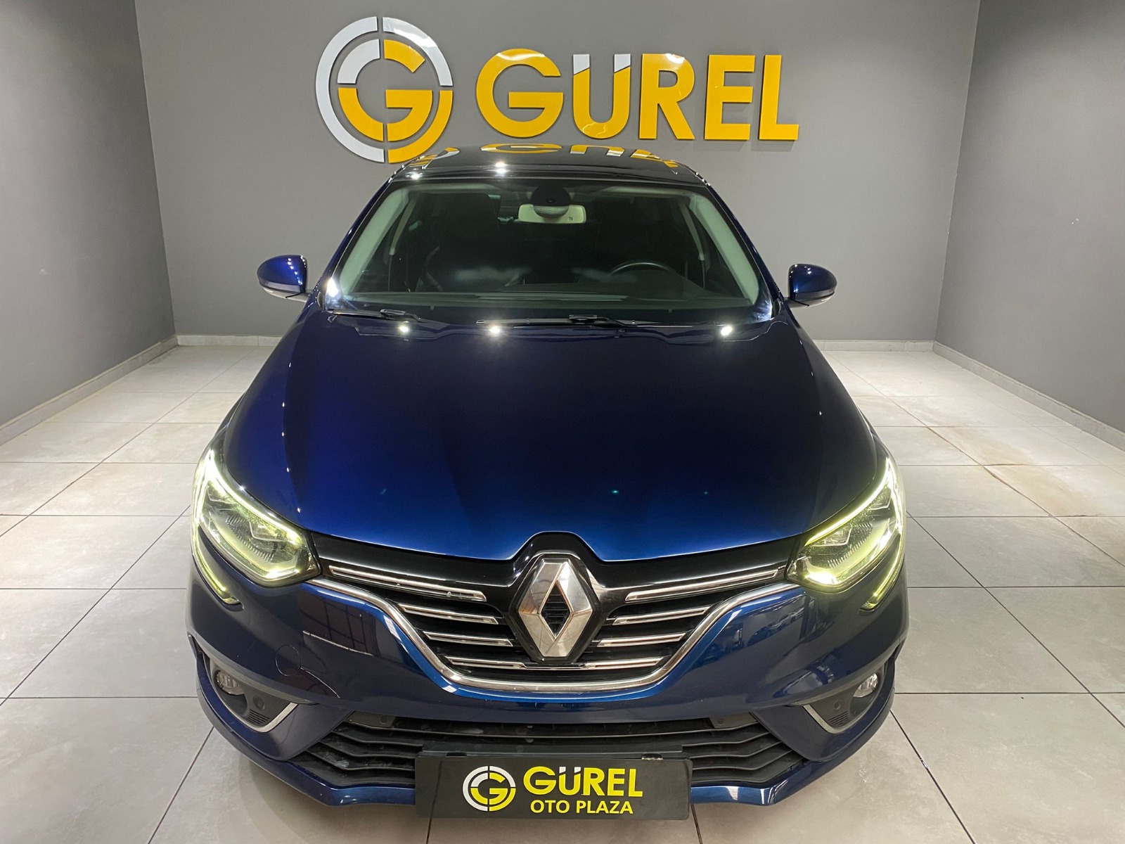 2020 Benzin Otomatik Renault Megane Mavi Gürel Tasarım Aksesuar Otomotiv San. Tic. Ltd. Şti.