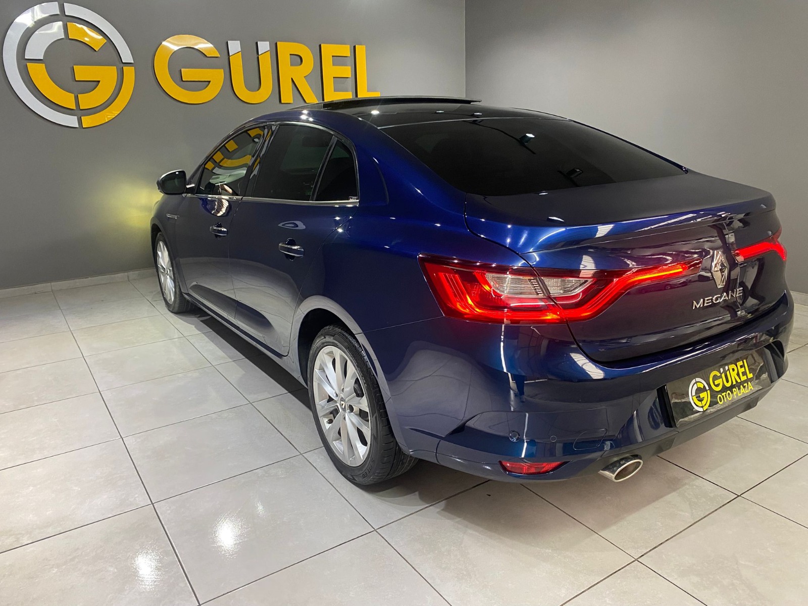 2020 Benzin Otomatik Renault Megane Mavi Gürel Tasarım Aksesuar Otomotiv San. Tic. Ltd. Şti.