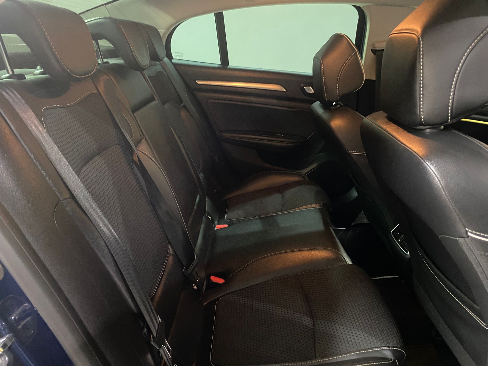 2020 Benzin Otomatik Renault Megane Mavi Gürel Tasarım Aksesuar Otomotiv San. Tic. Ltd. Şti.