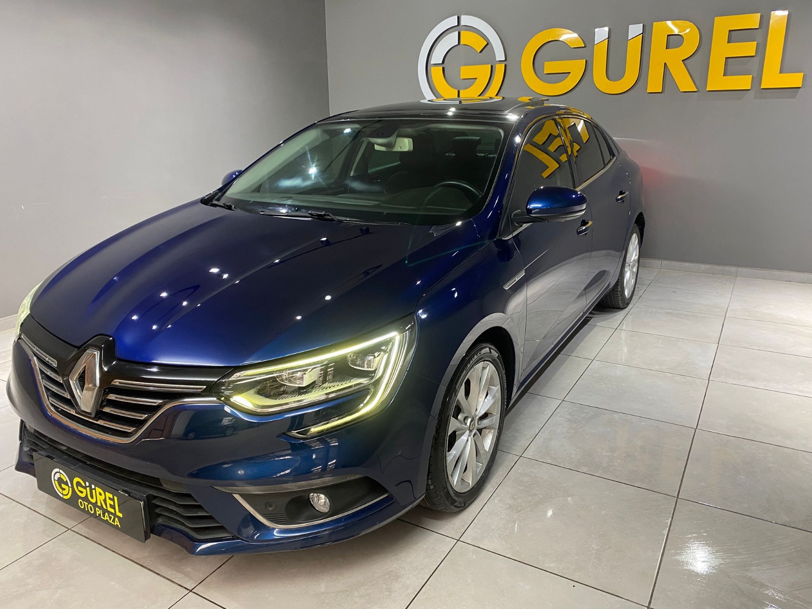 2020 Benzin Otomatik Renault Megane Mavi Gürel Tasarım Aksesuar Otomotiv San. Tic. Ltd. Şti.