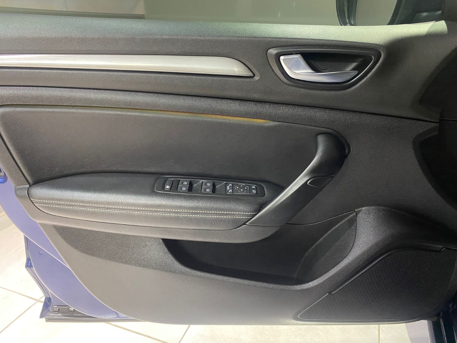 2020 Benzin Otomatik Renault Megane Mavi Gürel Tasarım Aksesuar Otomotiv San. Tic. Ltd. Şti.