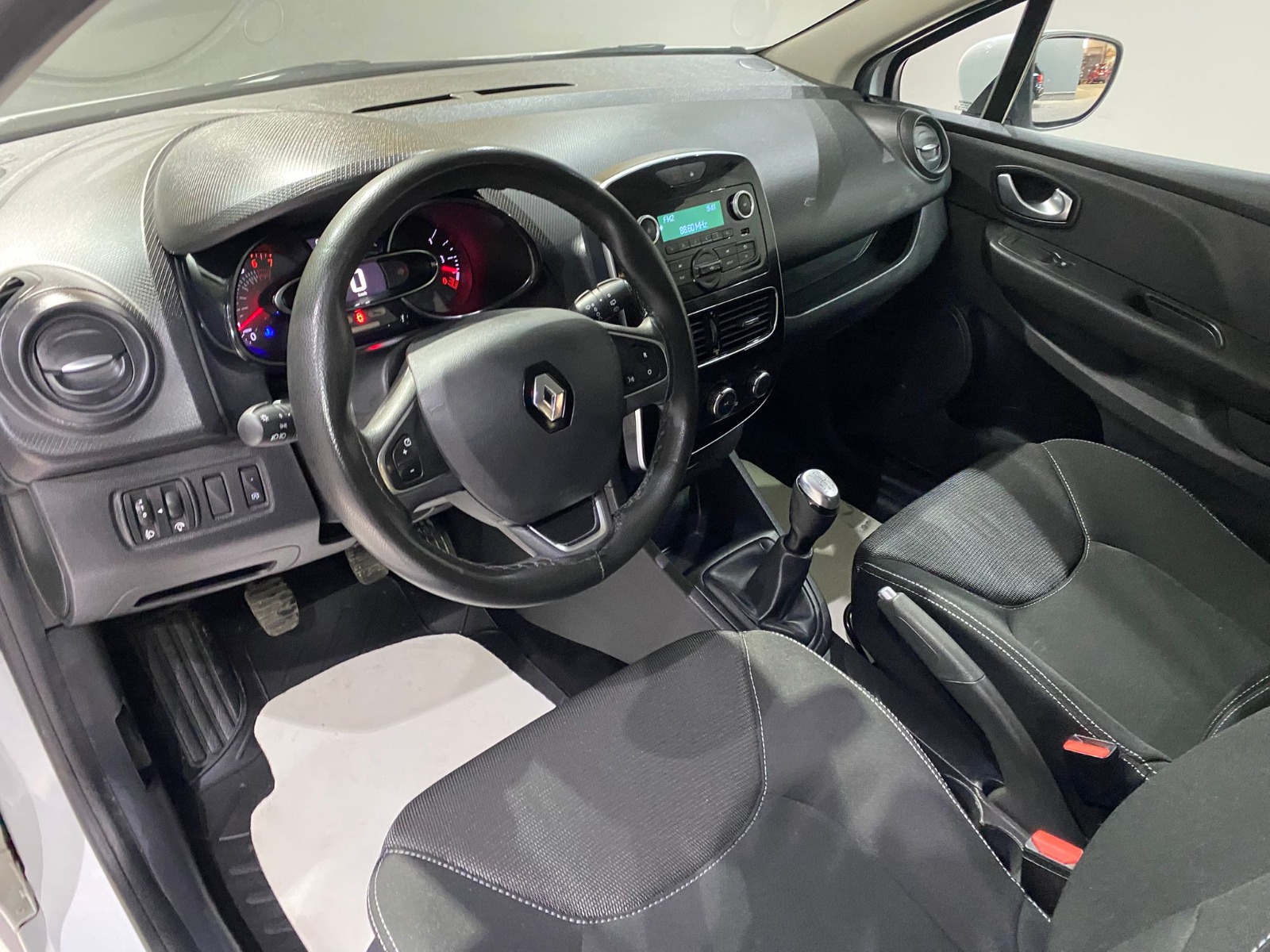 2019 Benzin Manuel Renault Clio Beyaz Gürel Tasarım Aksesuar Otomotiv San. Tic. Ltd. Şti.