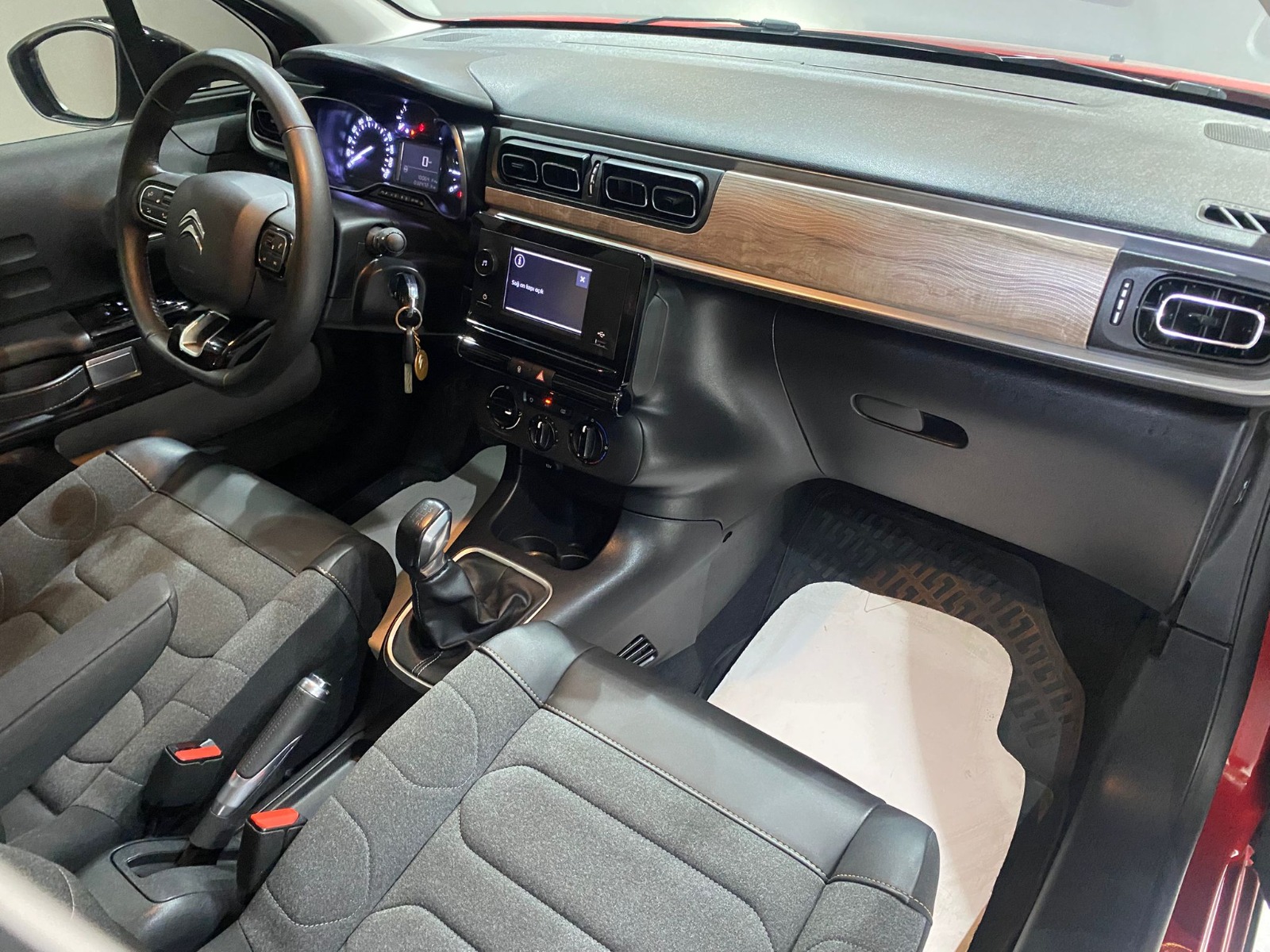2023 Benzin Manuel Citroen C3 Kırmızı Gürel Tasarım Aksesuar Otomotiv San. Tic. Ltd. Şti.
