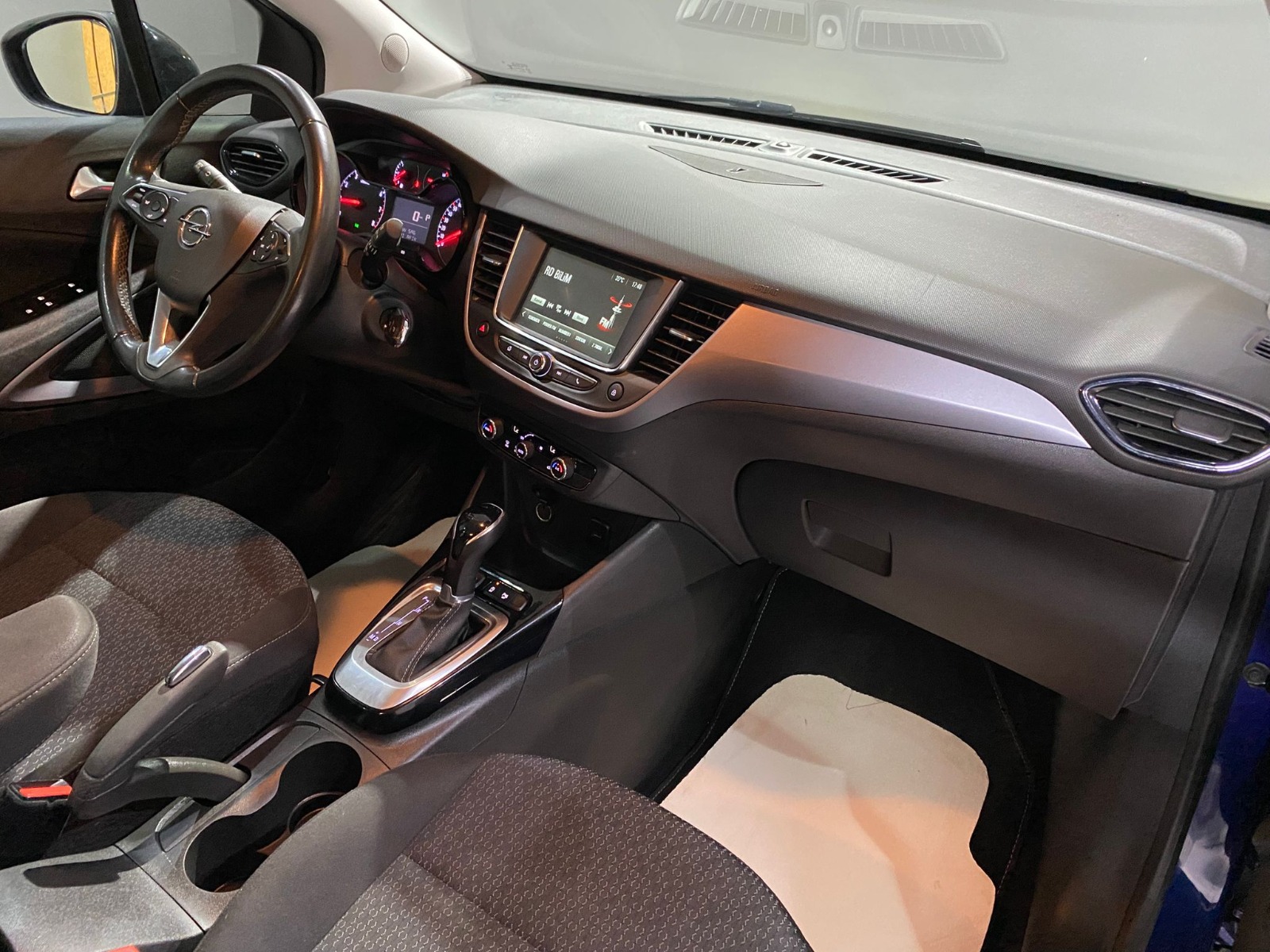 2022 Benzin Otomatik Opel Crossland Mavi Gürel Tasarım Aksesuar Otomotiv San. Tic. Ltd. Şti.