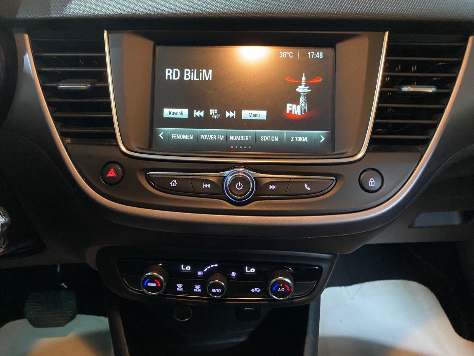 2022 Benzin Otomatik Opel Crossland Mavi Gürel Tasarım Aksesuar Otomotiv San. Tic. Ltd. Şti.