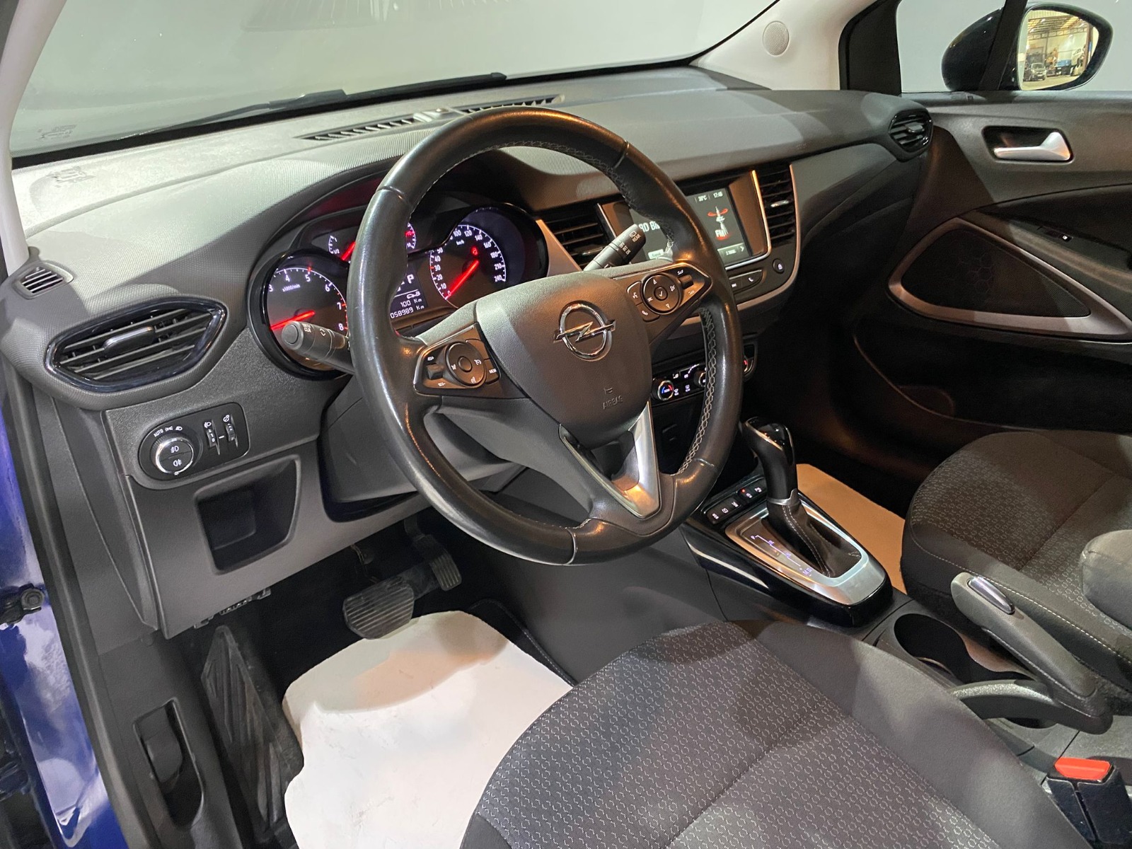 2022 Benzin Otomatik Opel Crossland Mavi Gürel Tasarım Aksesuar Otomotiv San. Tic. Ltd. Şti.