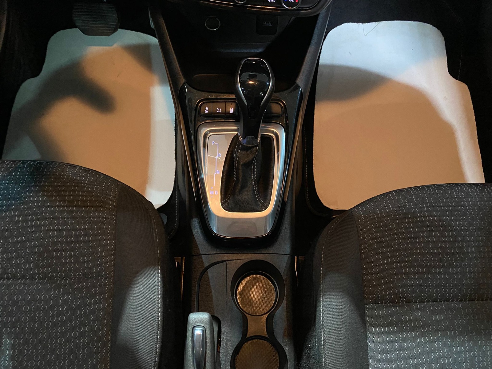 2022 Benzin Otomatik Opel Crossland Mavi Gürel Tasarım Aksesuar Otomotiv San. Tic. Ltd. Şti.