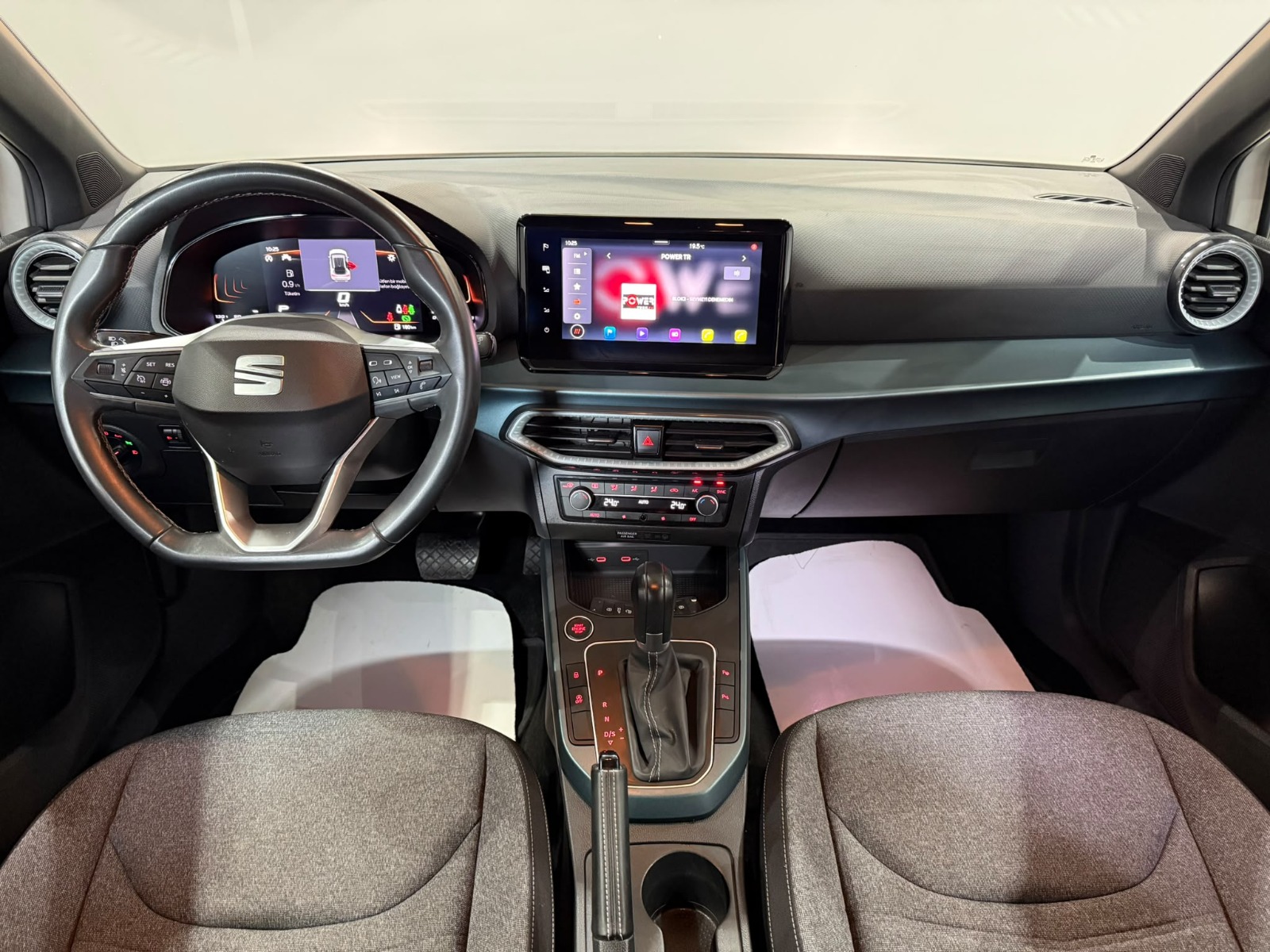 2024 Benzin Otomatik Seat Arona Beyaz Gürel Tasarım Aksesuar Otomotiv San. Tic. Ltd. Şti.