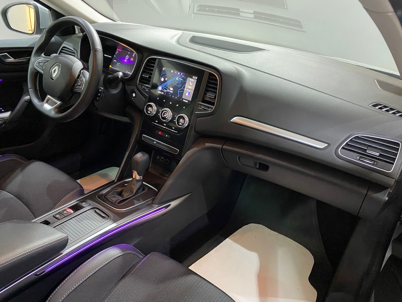 2024 Benzin Otomatik Renault Megane Gri Gürel Tasarım Aksesuar Otomotiv San. Tic. Ltd. Şti.