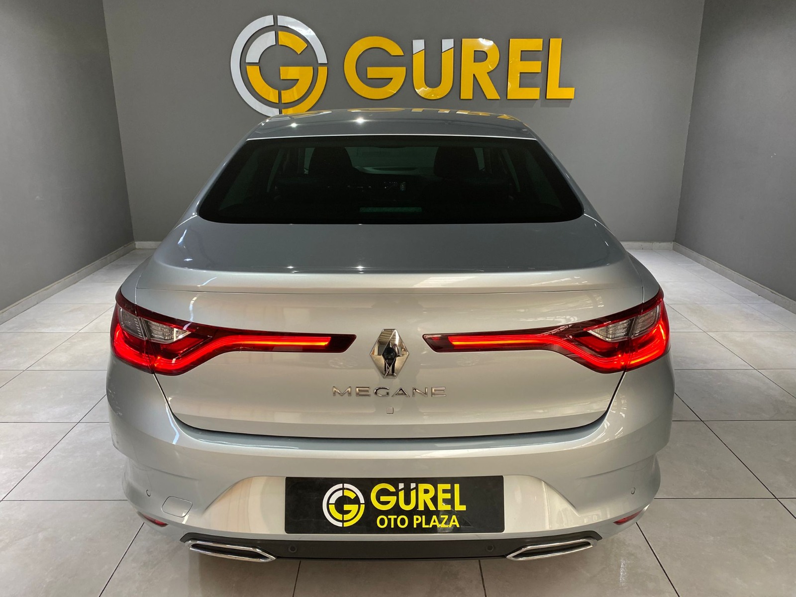 2024 Benzin Otomatik Renault Megane Gri Gürel Tasarım Aksesuar Otomotiv San. Tic. Ltd. Şti.