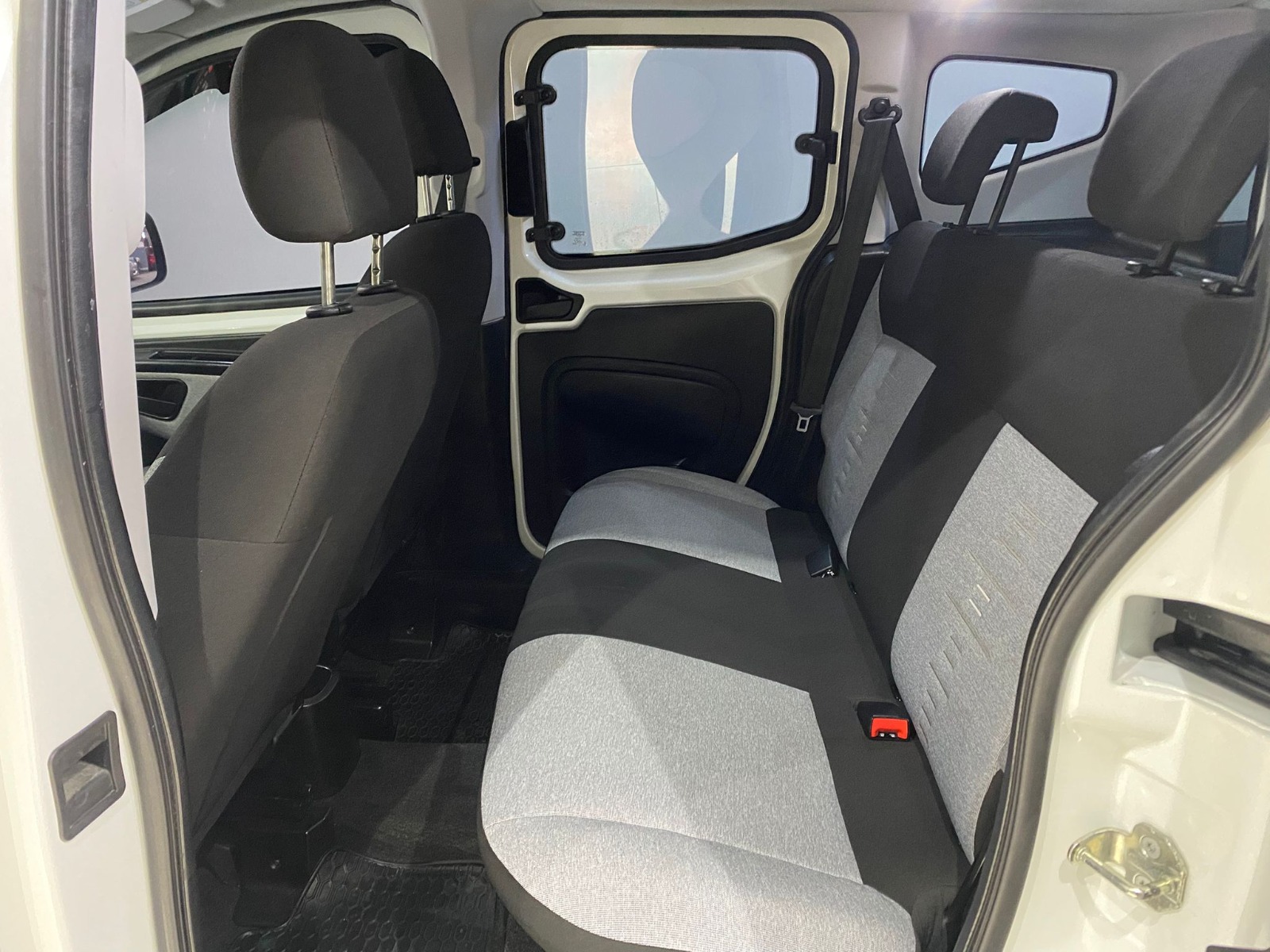 2024 Benzin + LPG Manuel Fiat Fiorino Beyaz Gürel Tasarım Aksesuar Otomotiv San. Tic. Ltd. Şti.