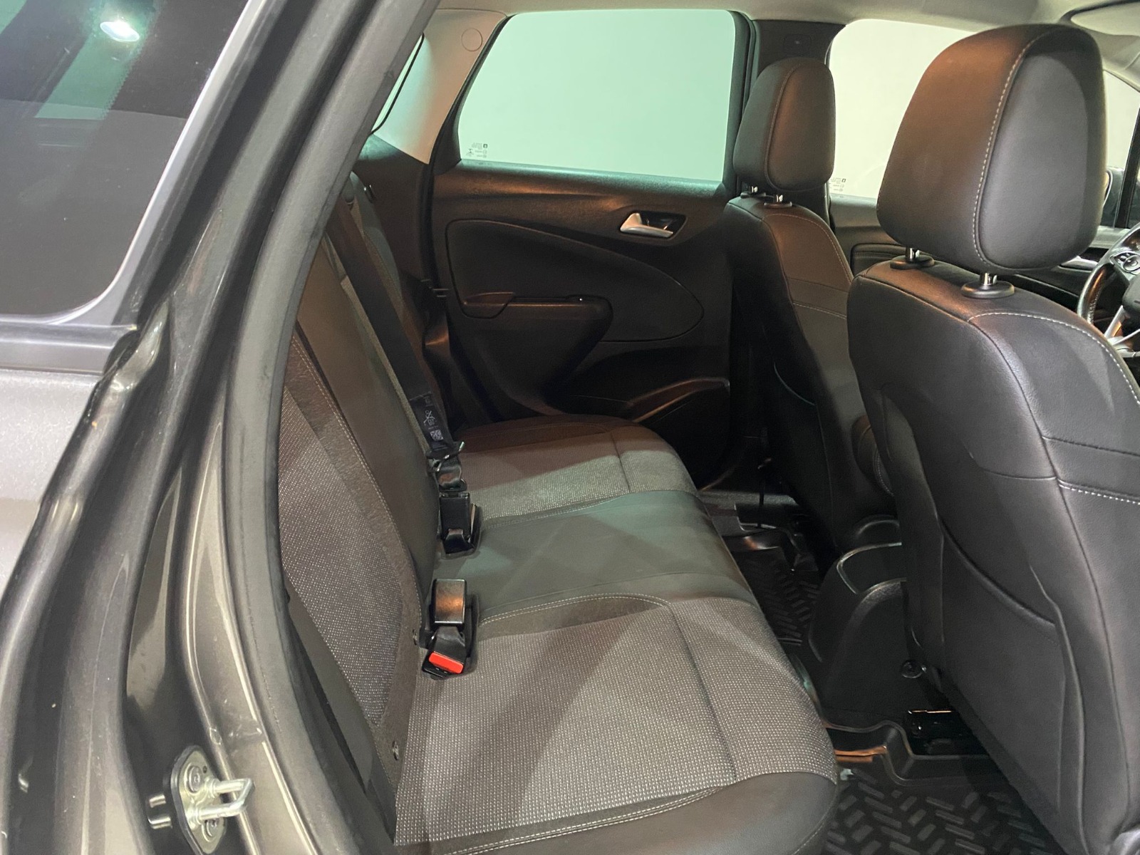 2022 Benzin Otomatik Opel Crossland Gri Gürel Tasarım Aksesuar Otomotiv San. Tic. Ltd. Şti.