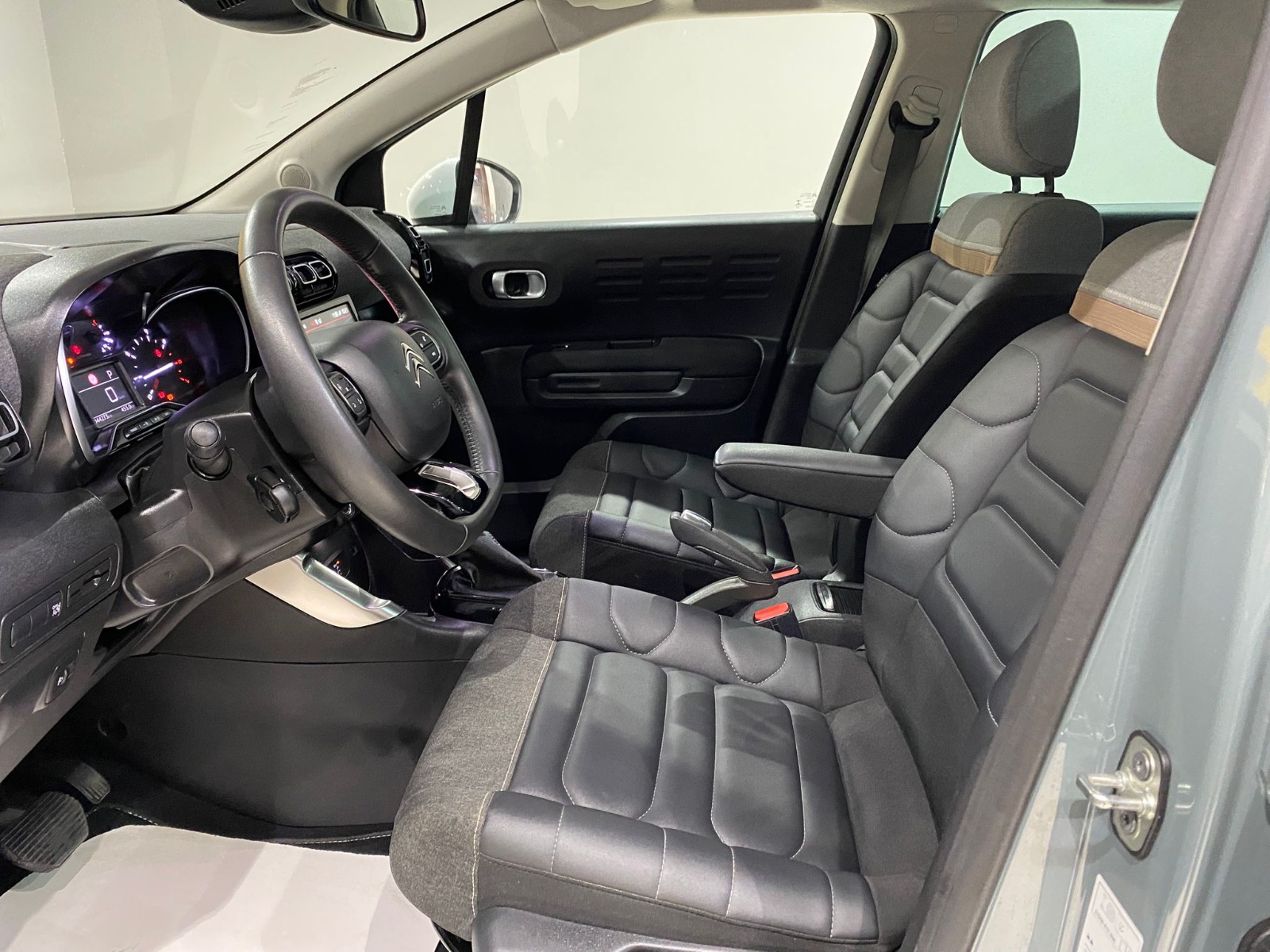 2023 Benzin Otomatik Citroen C3 AirCross Gri Gürel Tasarım Aksesuar Otomotiv San. Tic. Ltd. Şti.