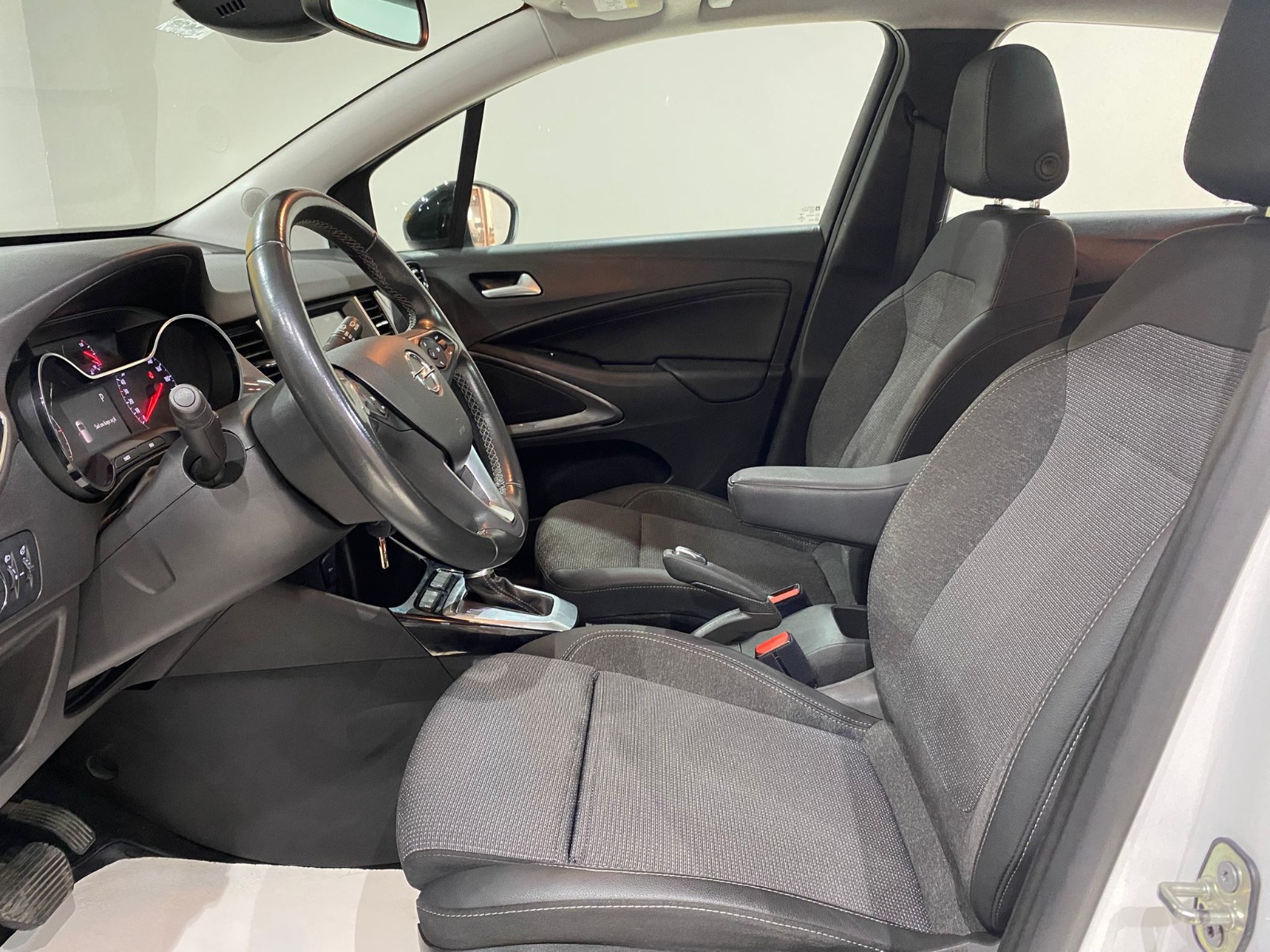 2022 Dizel Otomatik Opel Crossland Beyaz Gürel Tasarım Aksesuar Otomotiv San. Tic. Ltd. Şti.
