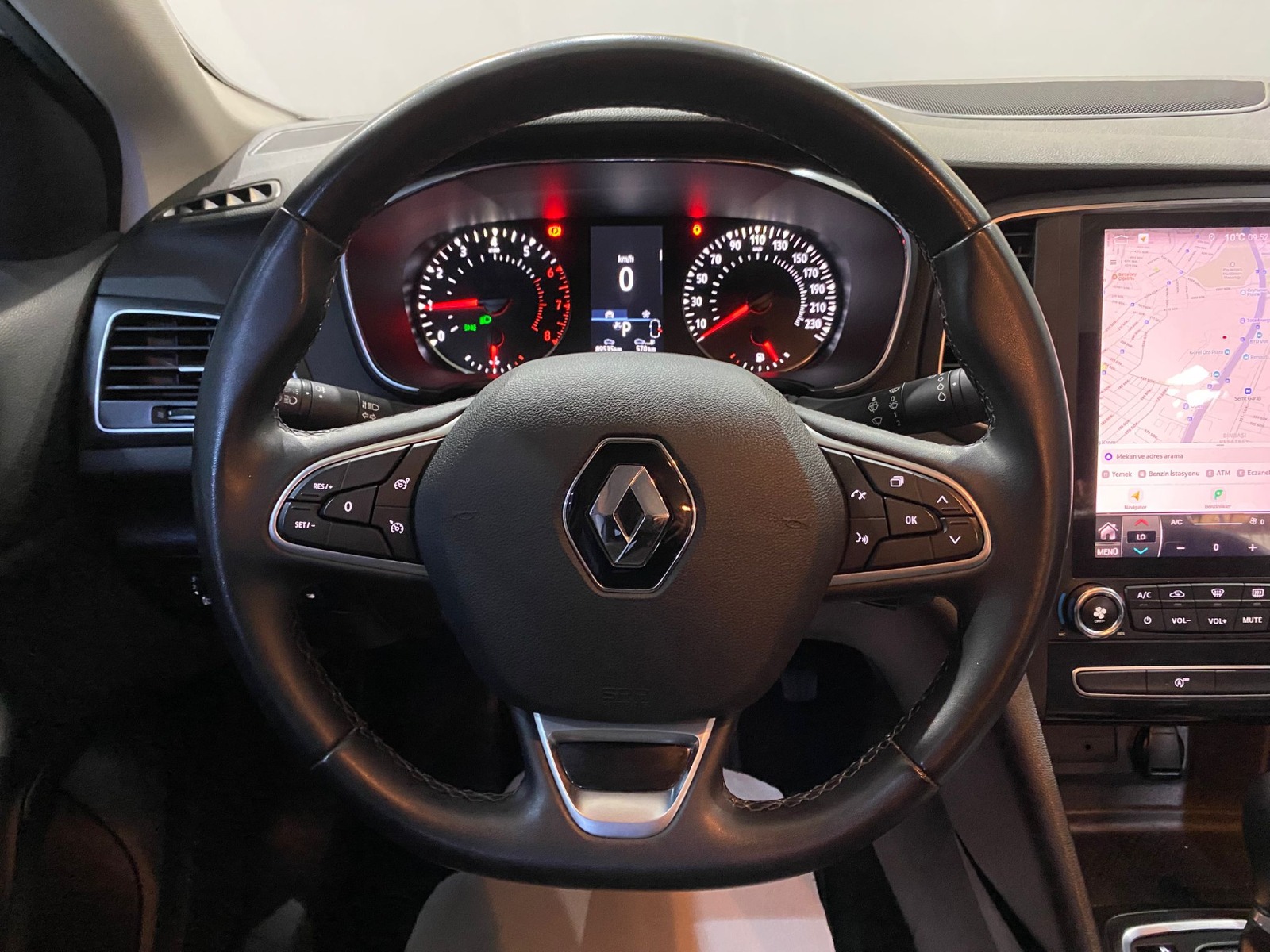 2021 Benzin Otomatik Renault Megane Beyaz Gürel Tasarım Aksesuar Otomotiv San. Tic. Ltd. Şti.