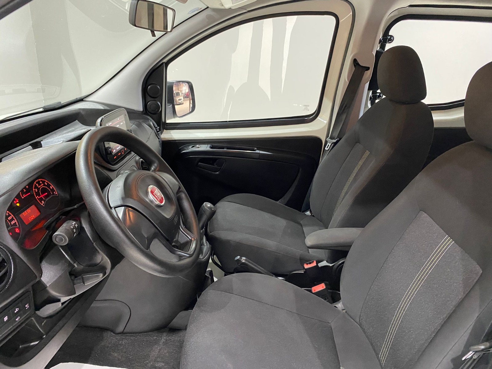 2024 Dizel Manuel Fiat Fiorino Combi Beyaz Gürel Tasarım Aksesuar Otomotiv San. Tic. Ltd. Şti.