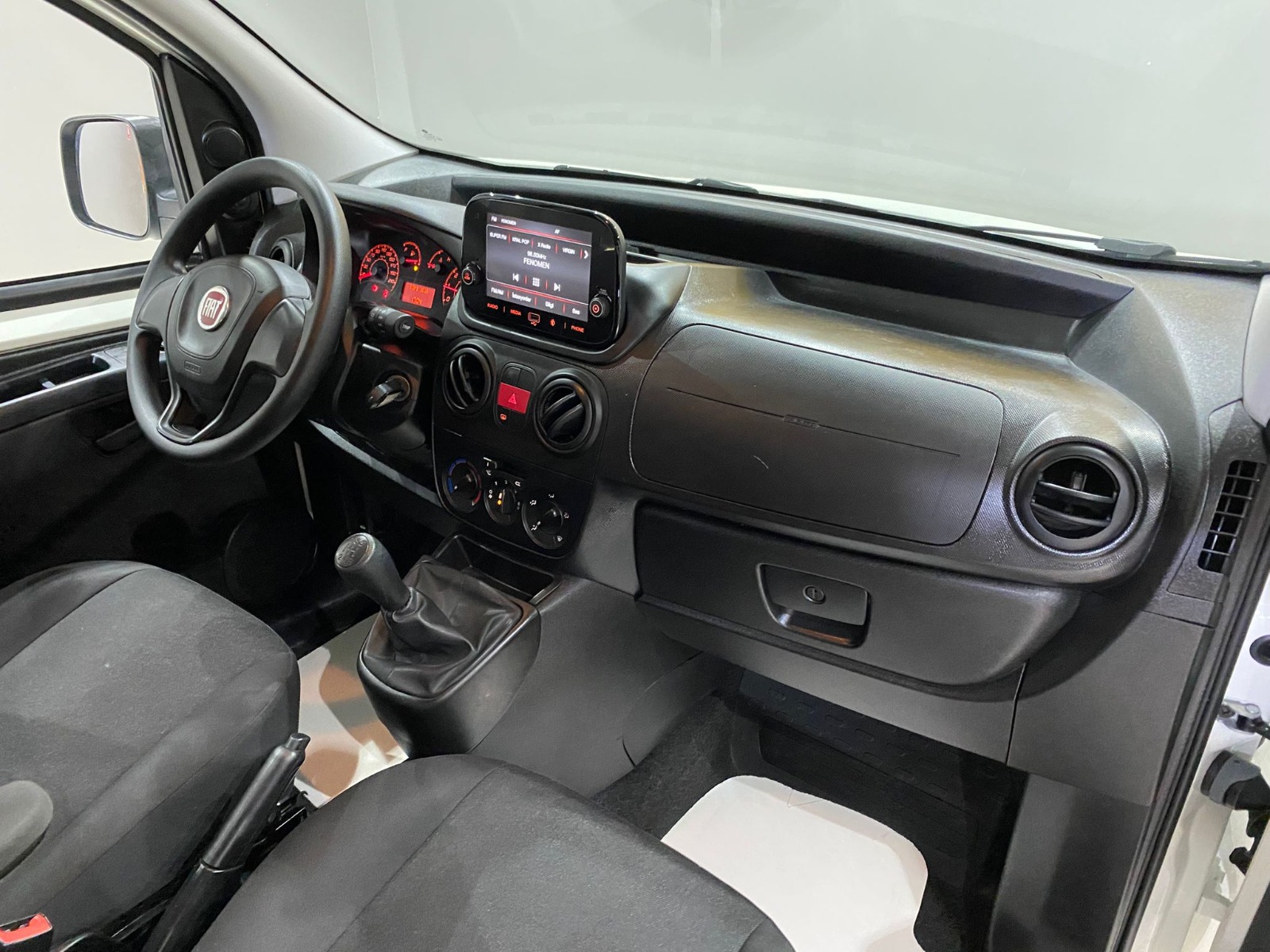 2024 Dizel Manuel Fiat Fiorino Combi Beyaz Gürel Tasarım Aksesuar Otomotiv San. Tic. Ltd. Şti.