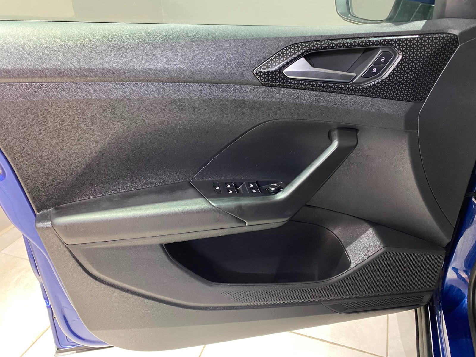 2022 Benzin Otomatik Volkswagen T-Cross Lacivert Gürel Tasarım Aksesuar Otomotiv San. Tic. Ltd. Şti.