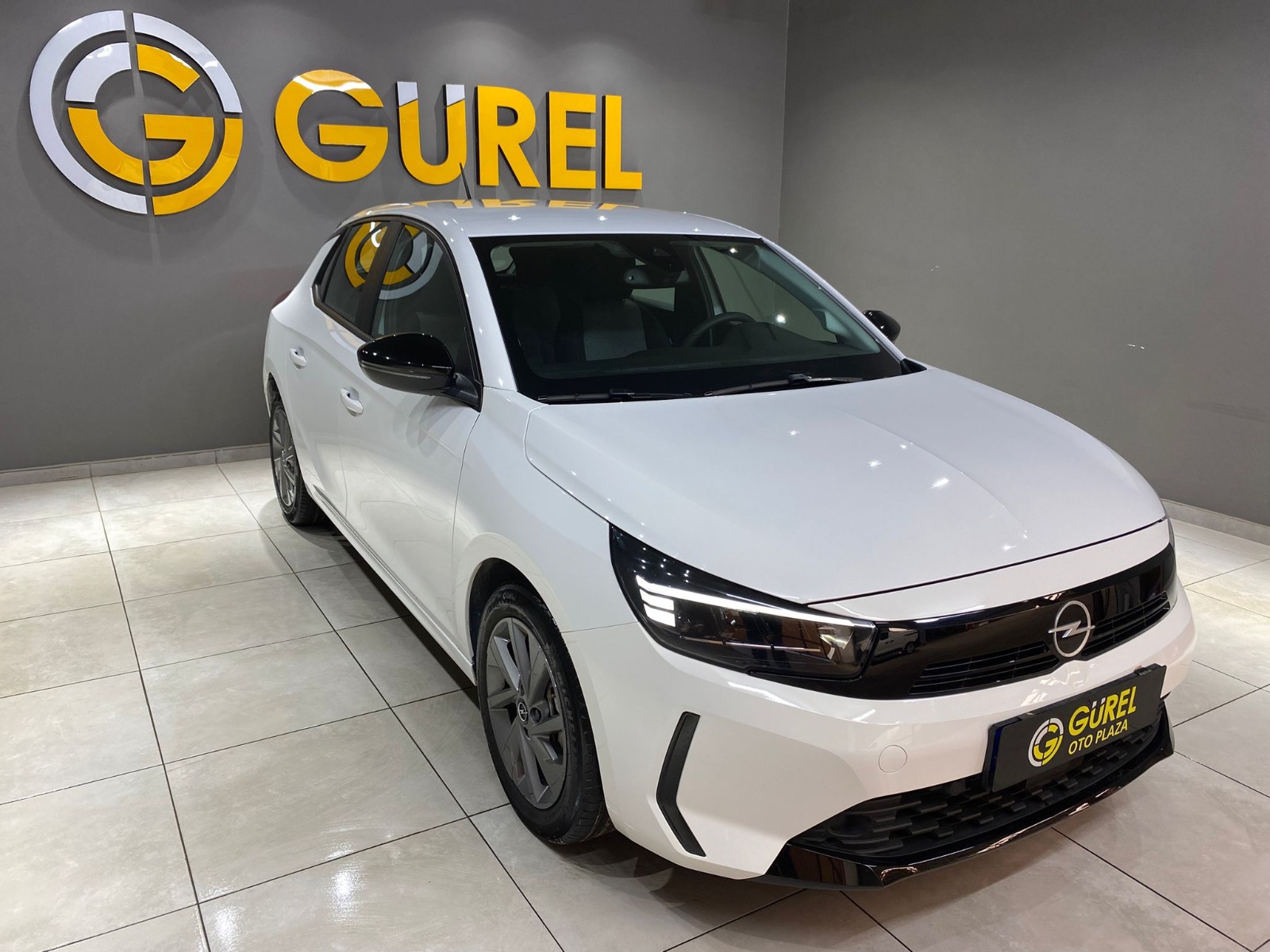 2025 Benzin Otomatik Opel Corsa Beyaz Gürel Tasarım Aksesuar Otomotiv San. Tic. Ltd. Şti.