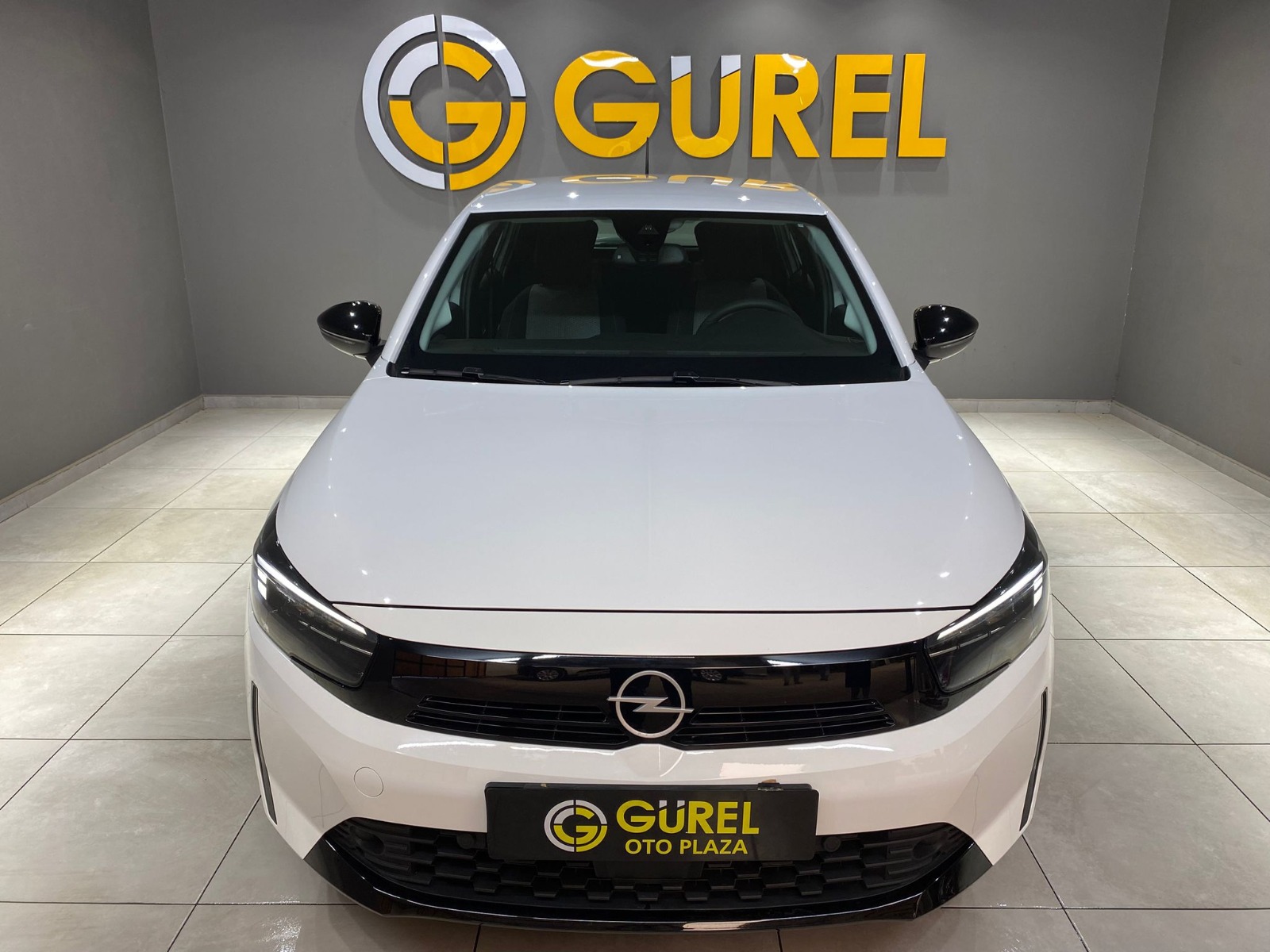 2025 Benzin Otomatik Opel Corsa Beyaz Gürel Tasarım Aksesuar Otomotiv San. Tic. Ltd. Şti.