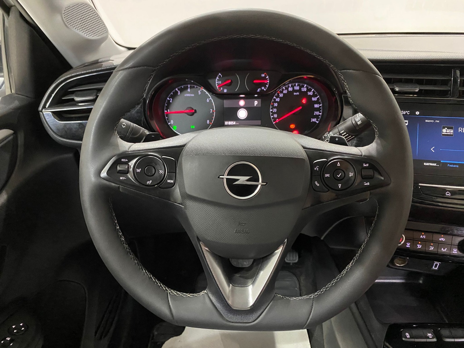 2025 Benzin Otomatik Opel Corsa Beyaz Gürel Tasarım Aksesuar Otomotiv San. Tic. Ltd. Şti.