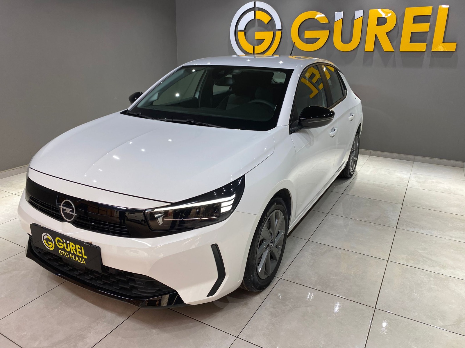2025 Benzin Otomatik Opel Corsa Beyaz Gürel Tasarım Aksesuar Otomotiv San. Tic. Ltd. Şti.
