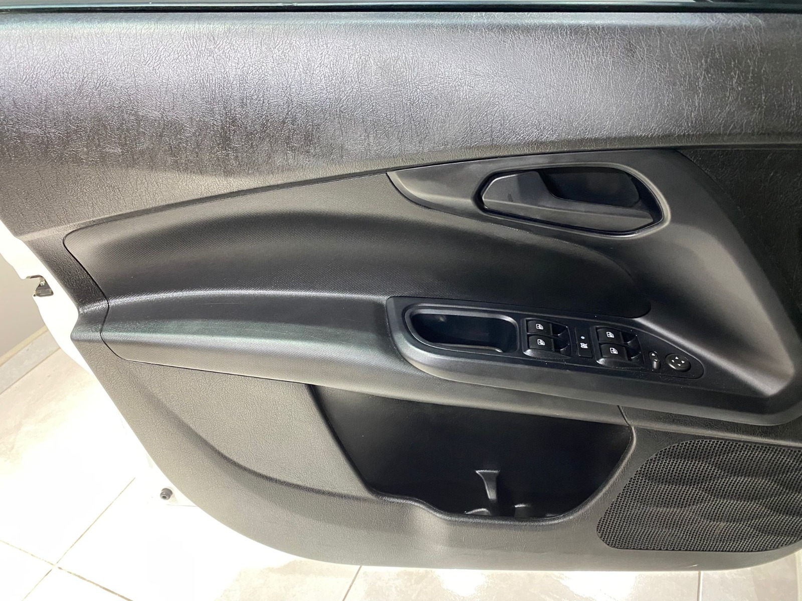 2023 Dizel Manuel Fiat Egea Beyaz Gürel Tasarım Aksesuar Otomotiv San. Tic. Ltd. Şti.