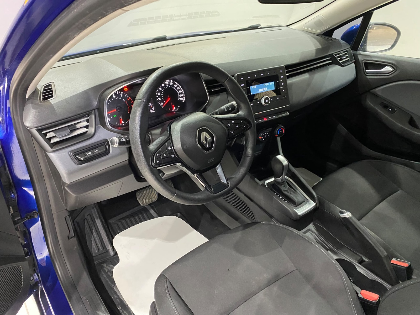 2021 Benzin Otomatik Renault Clio Mavi Gürel Tasarım Aksesuar Otomotiv San. Tic. Ltd. Şti.