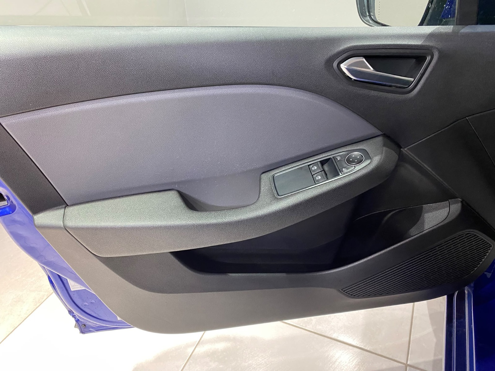 2021 Benzin Otomatik Renault Clio Mavi Gürel Tasarım Aksesuar Otomotiv San. Tic. Ltd. Şti.