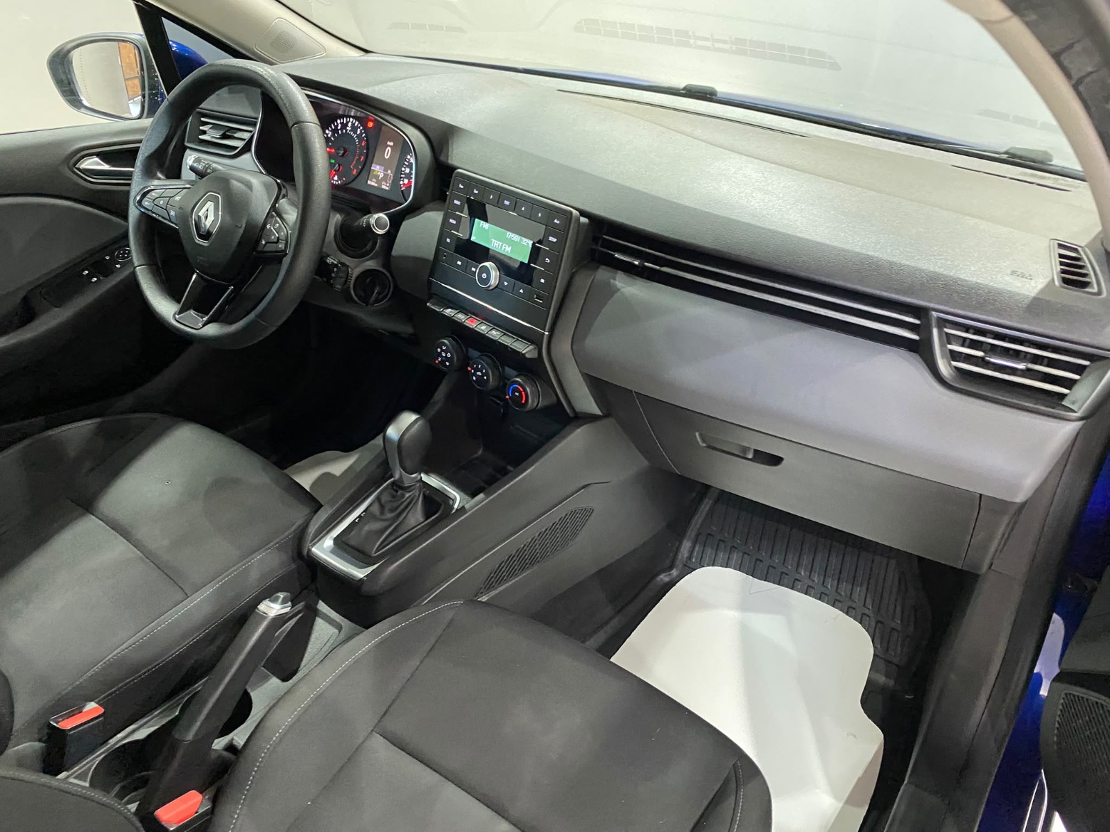 2021 Benzin Otomatik Renault Clio Mavi Gürel Tasarım Aksesuar Otomotiv San. Tic. Ltd. Şti.
