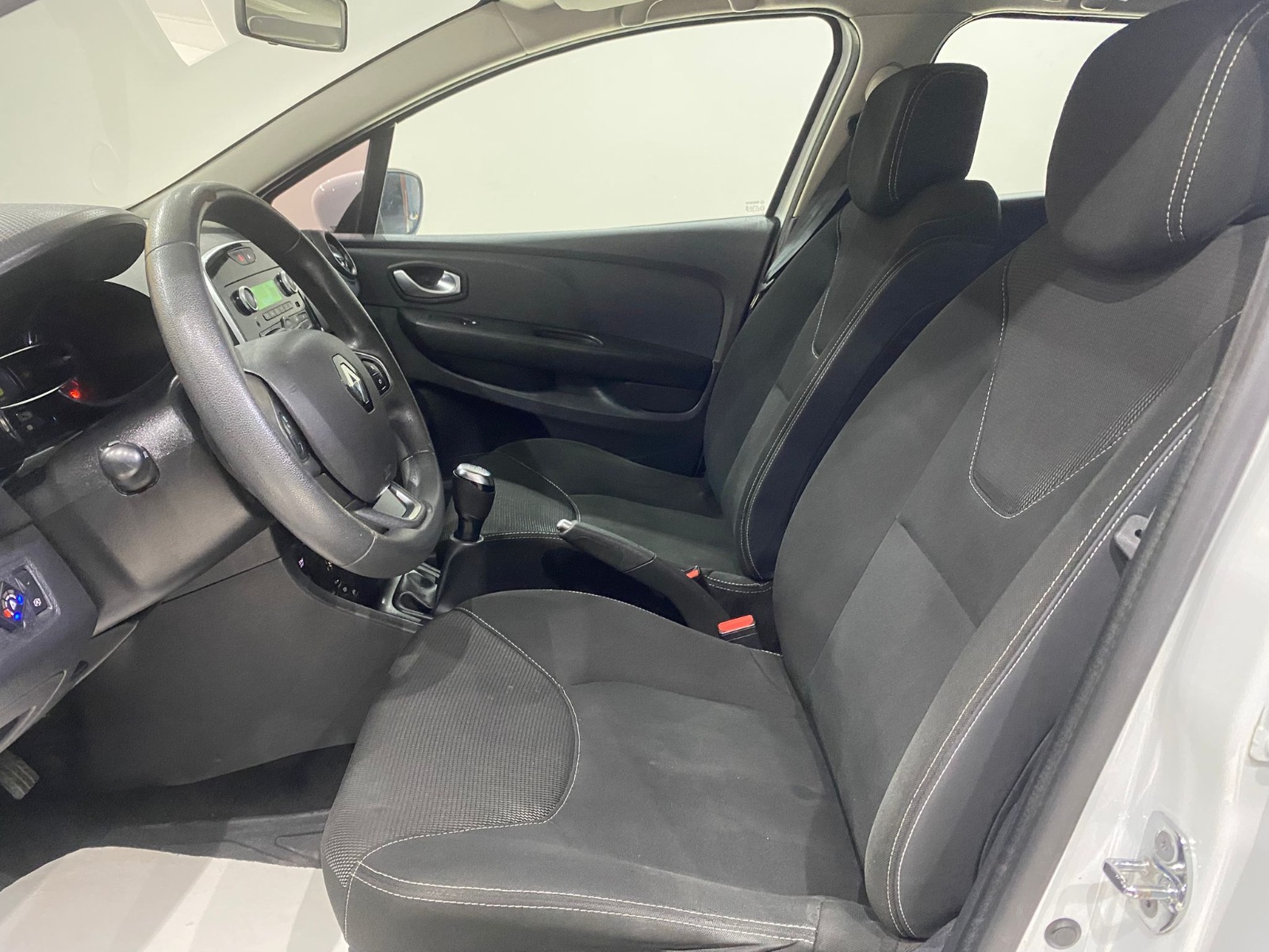 2020 Benzin + LPG Manuel Renault Clio Beyaz Gürel Tasarım Aksesuar Otomotiv San. Tic. Ltd. Şti.