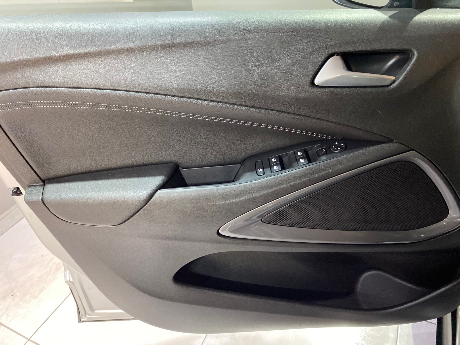2023 Benzin Otomatik Opel Crossland Gri Gürel Tasarım Aksesuar Otomotiv San. Tic. Ltd. Şti.