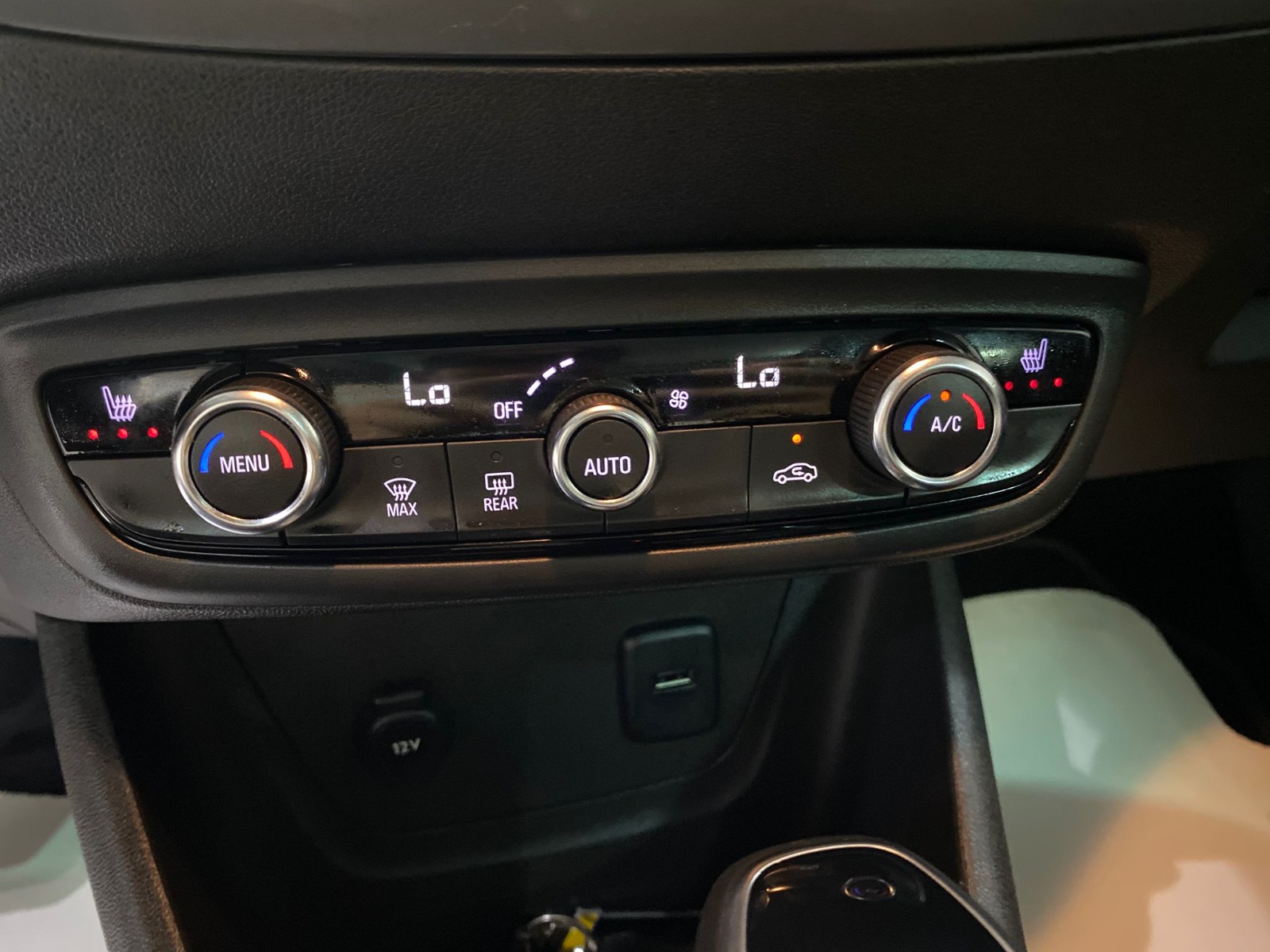 2023 Benzin Otomatik Opel Crossland Gri Gürel Tasarım Aksesuar Otomotiv San. Tic. Ltd. Şti.