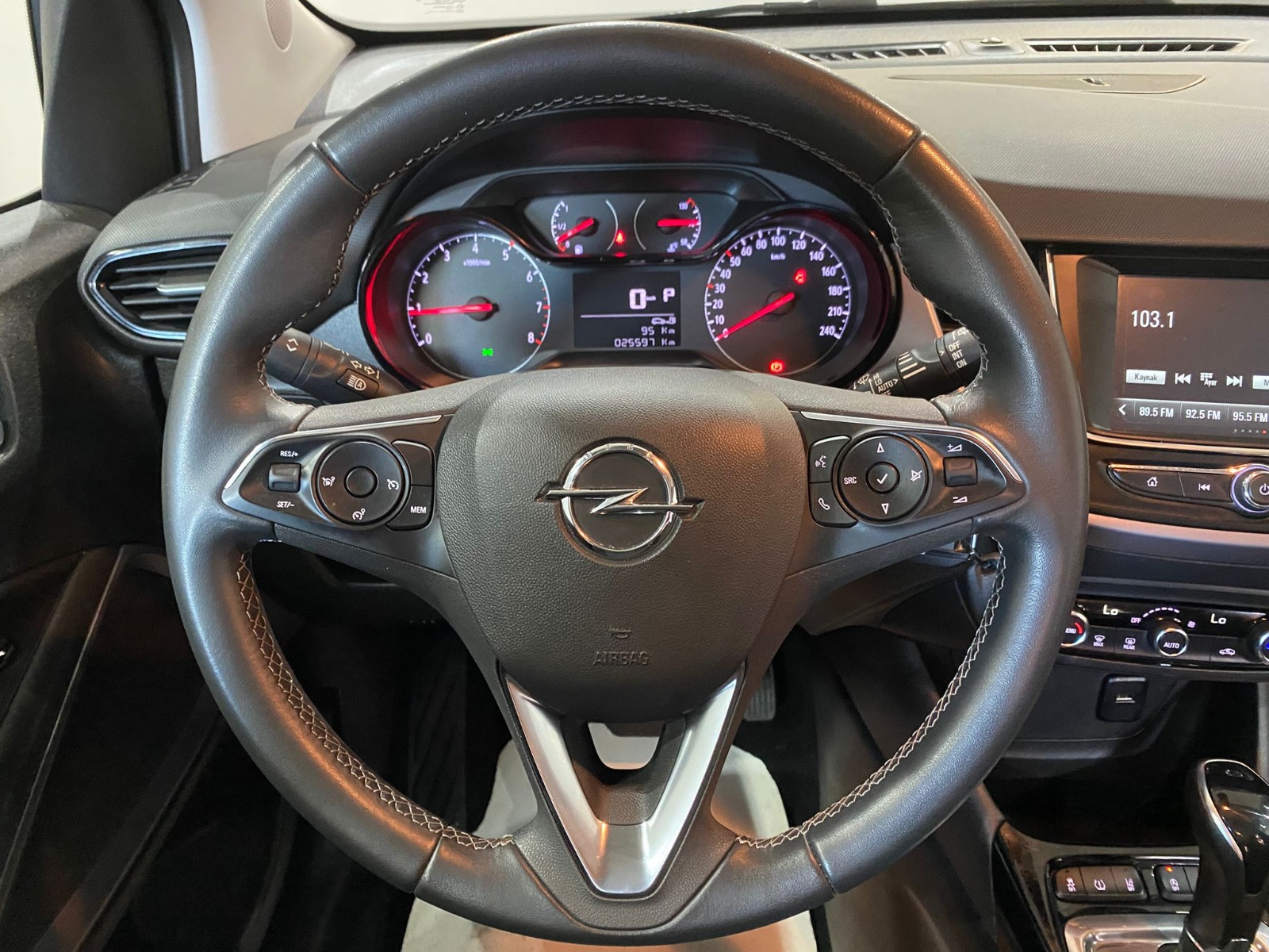2024 Benzin Otomatik Opel Crossland Beyaz Gürel Tasarım Aksesuar Otomotiv San. Tic. Ltd. Şti.