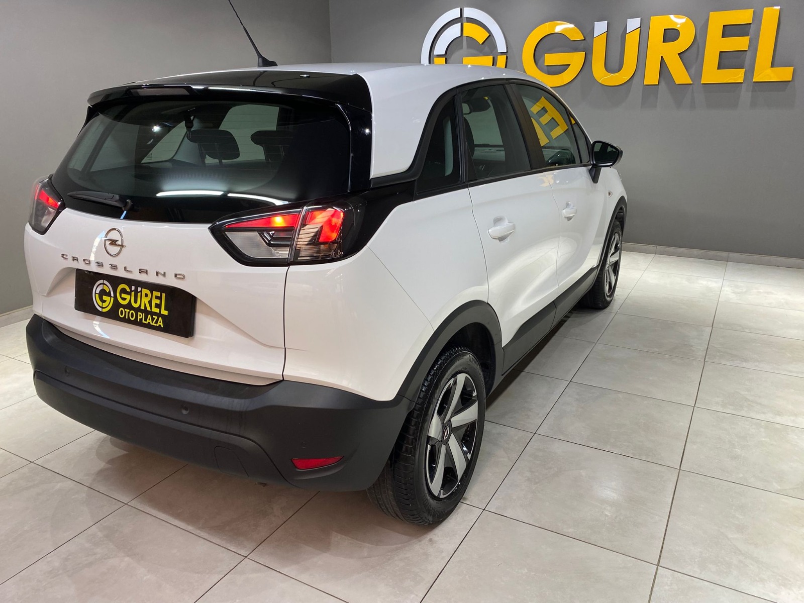 2024 Benzin Otomatik Opel Crossland Beyaz Gürel Tasarım Aksesuar Otomotiv San. Tic. Ltd. Şti.