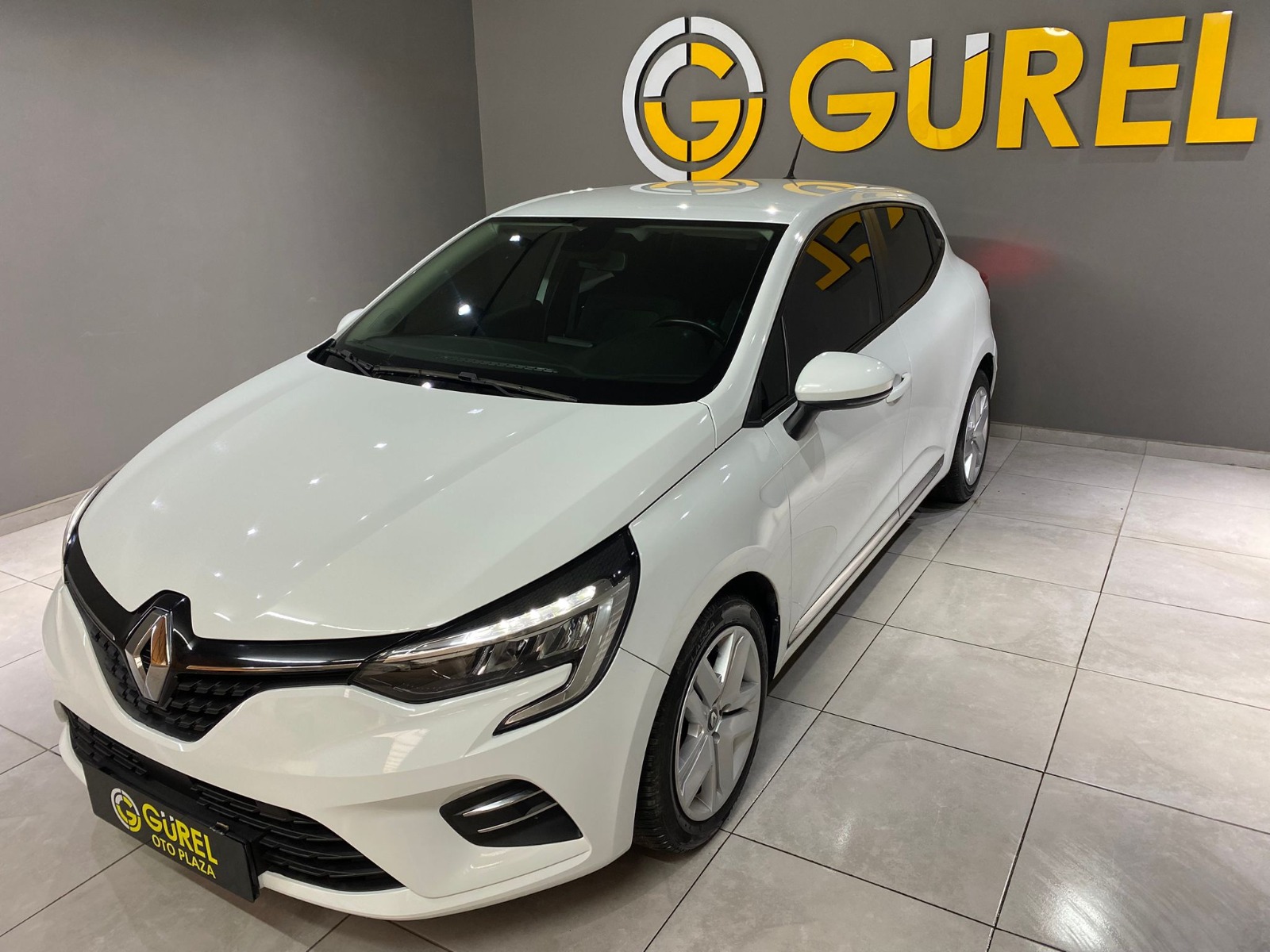 2020 Benzin Otomatik Renault Clio Beyaz Gürel Tasarım Aksesuar Otomotiv San. Tic. Ltd. Şti.