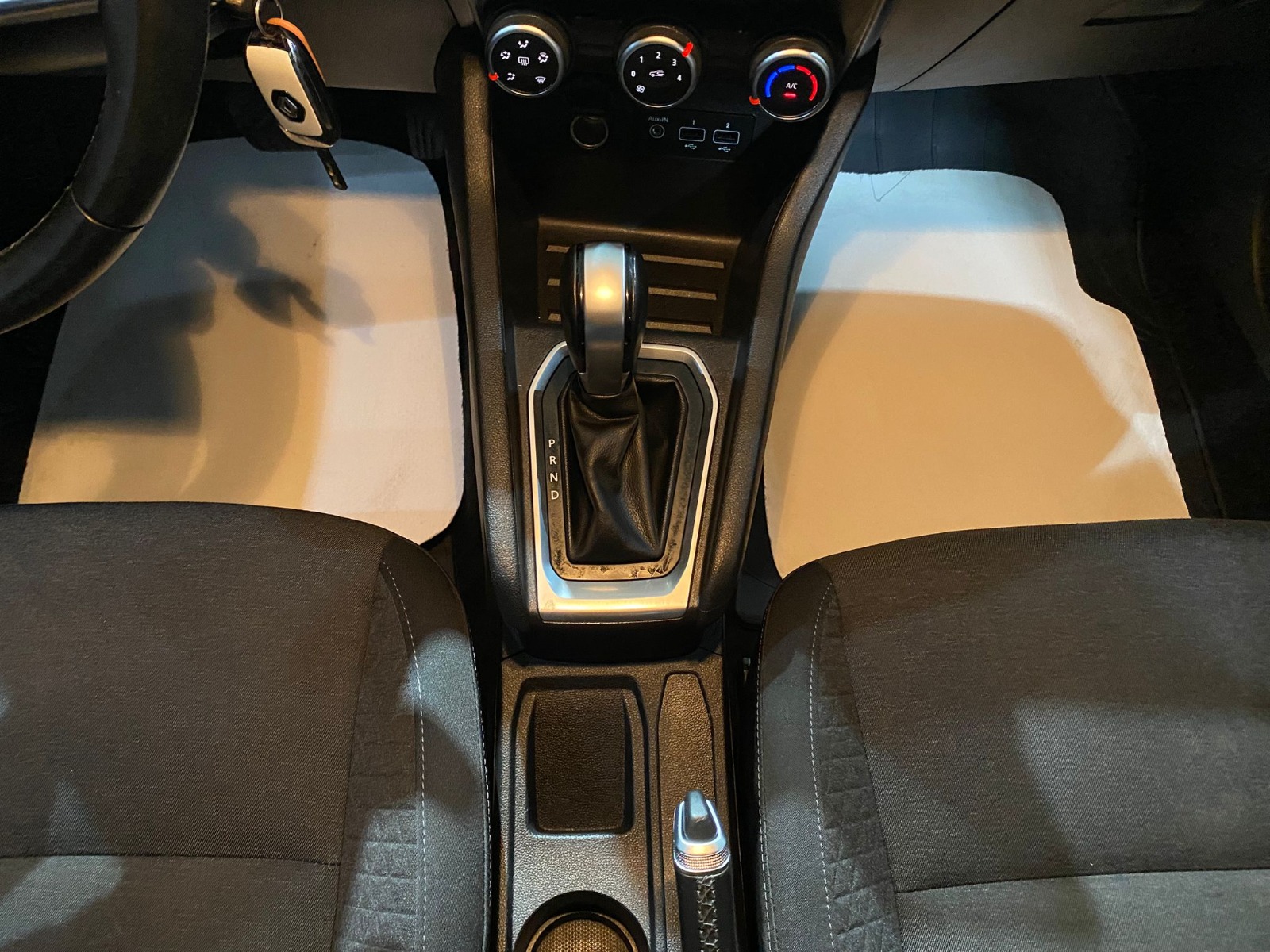 2020 Benzin Otomatik Renault Clio Beyaz Gürel Tasarım Aksesuar Otomotiv San. Tic. Ltd. Şti.