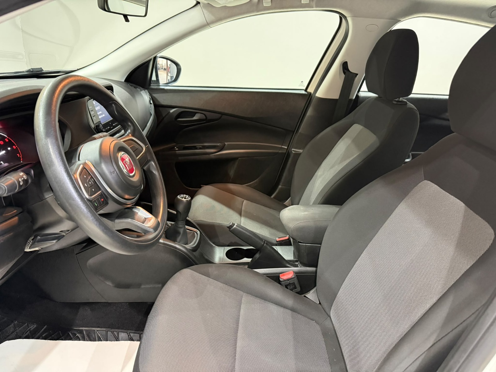 2024 Dizel Manuel Fiat Egea Beyaz Gürel Tasarım Aksesuar Otomotiv San. Tic. Ltd. Şti.