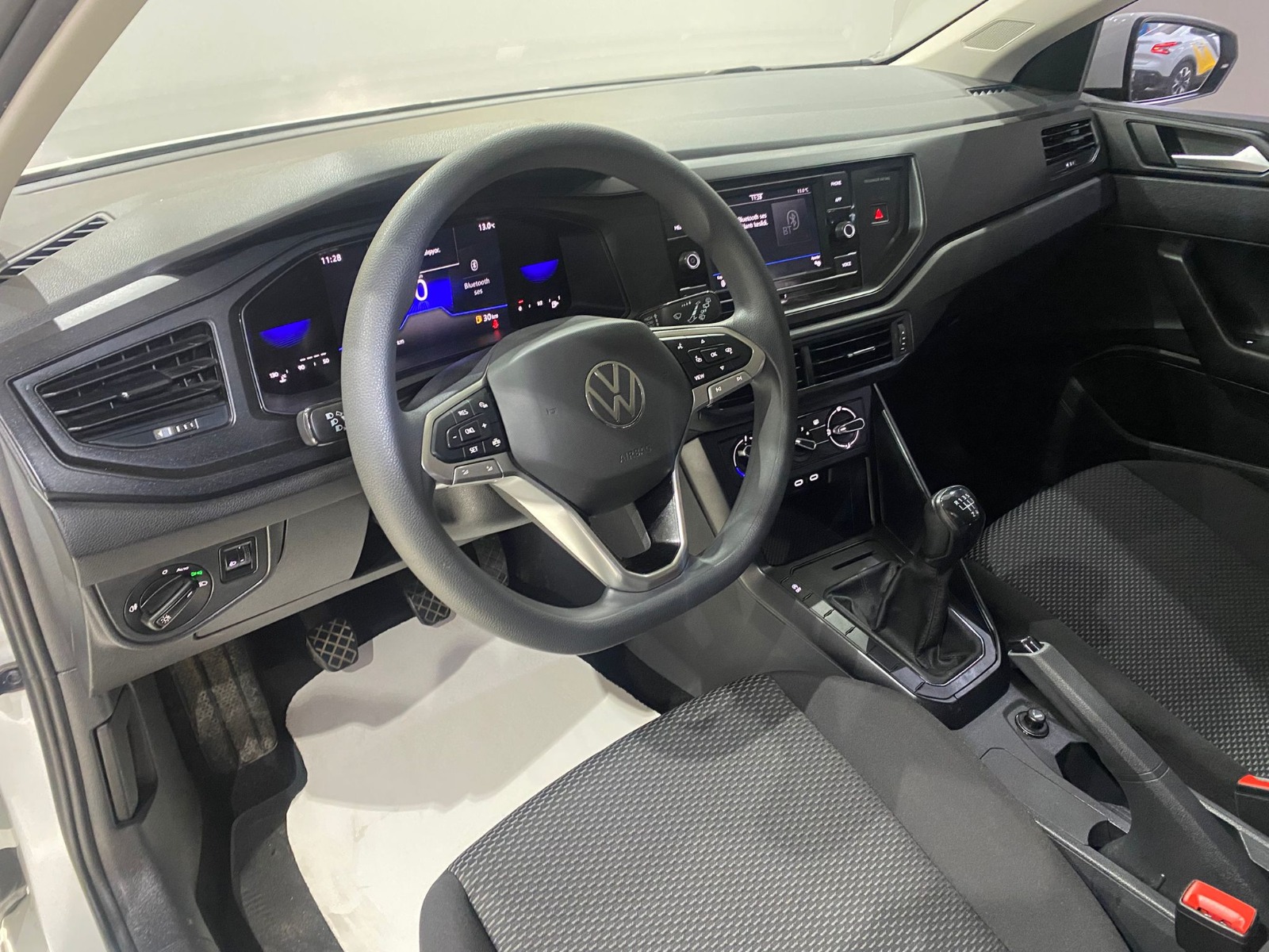 2023 Benzin Manuel Volkswagen Polo Beyaz Gürel Tasarım Aksesuar Otomotiv San. Tic. Ltd. Şti.