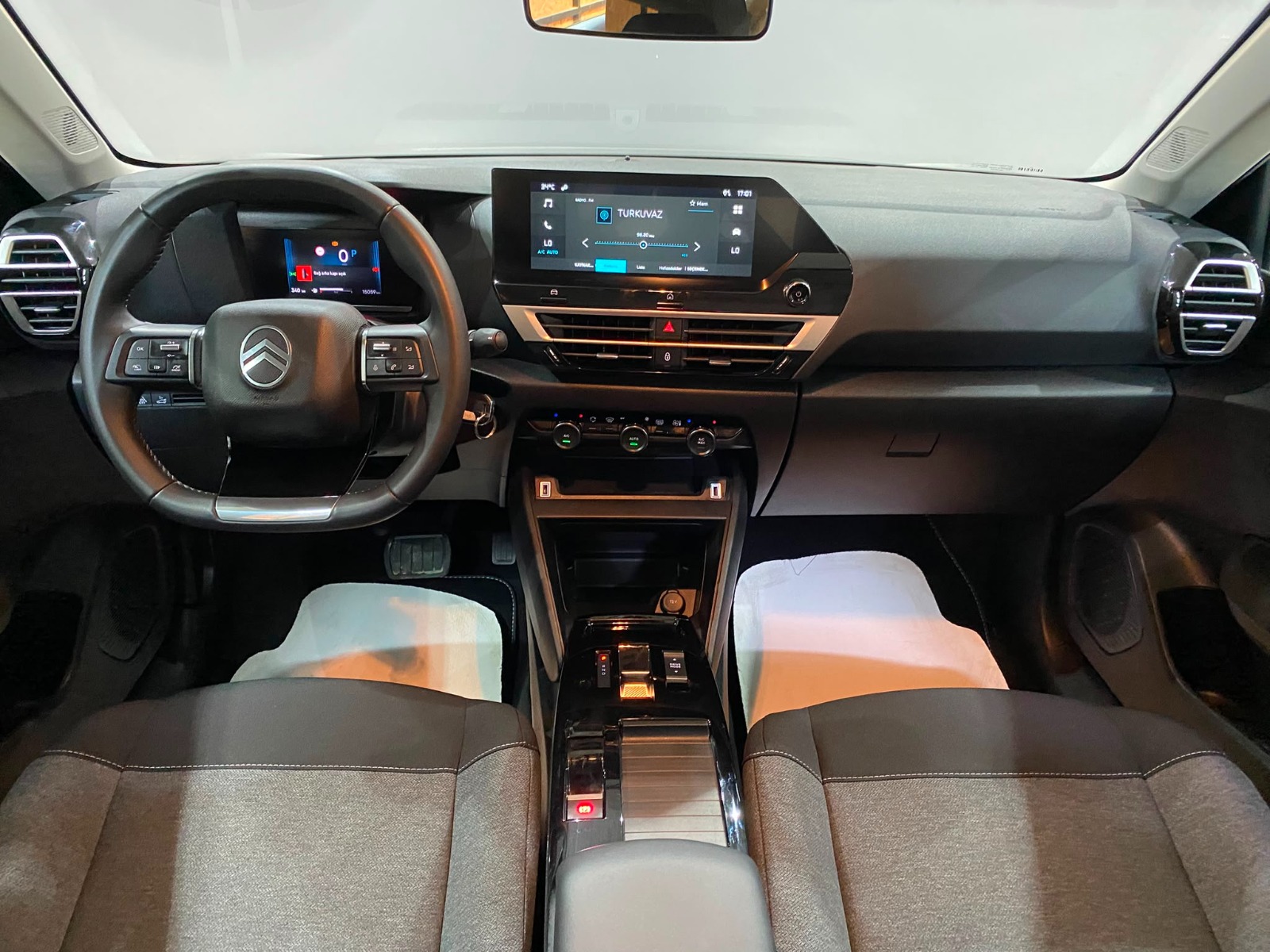 2025 Benzin Otomatik Citroen C4 X Gri Gürel Tasarım Aksesuar Otomotiv San. Tic. Ltd. Şti.