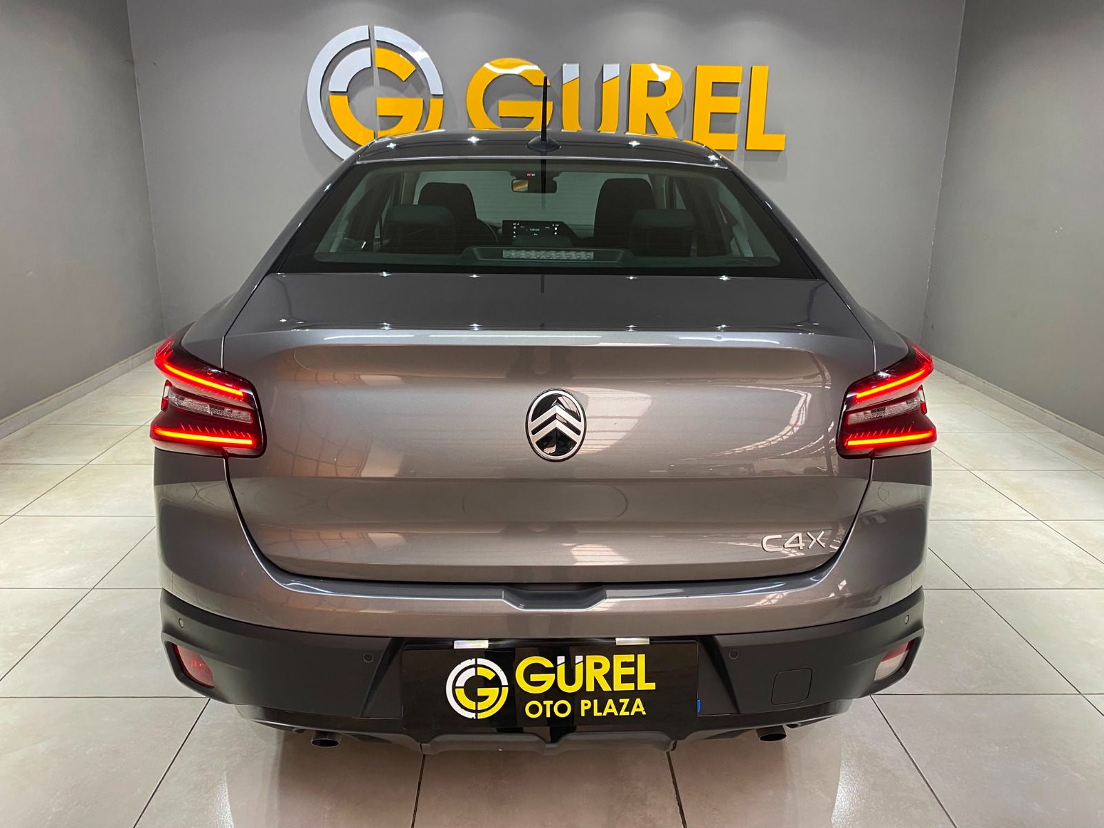 2025 Benzin Otomatik Citroen C4 X Gri Gürel Tasarım Aksesuar Otomotiv San. Tic. Ltd. Şti.