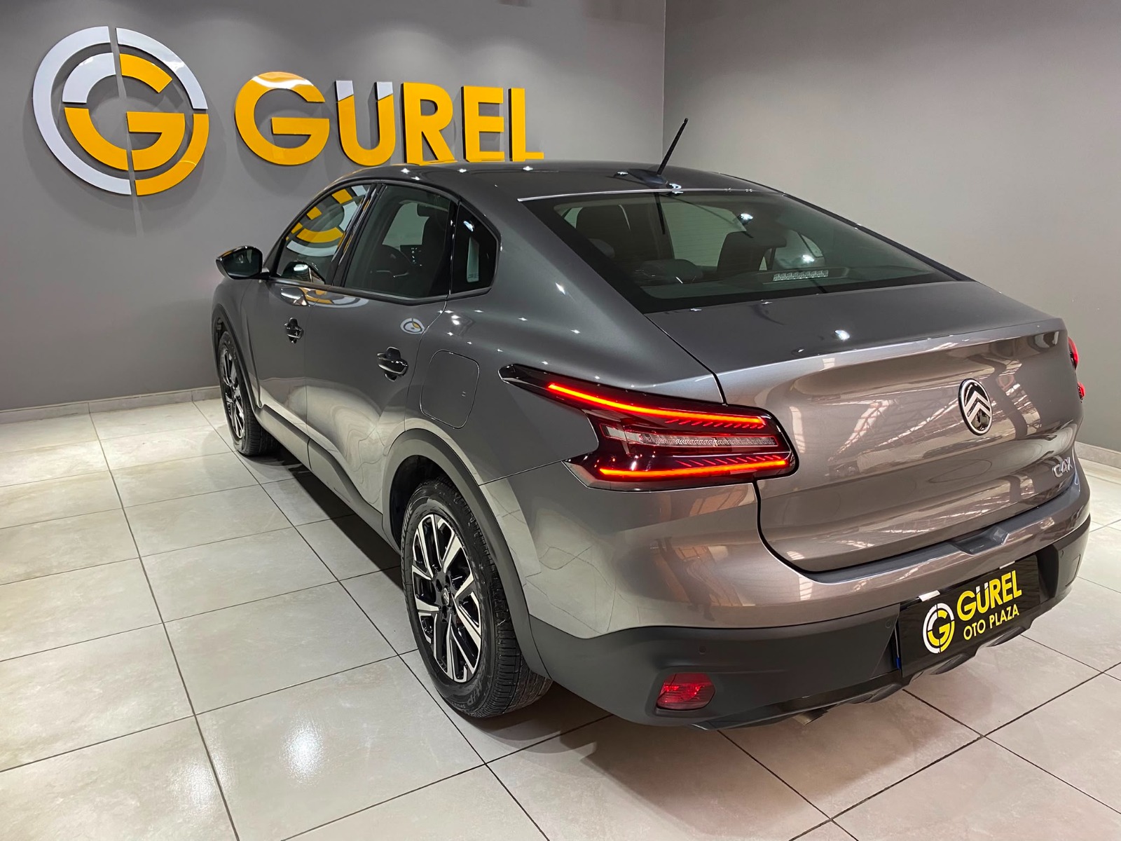 2025 Benzin Otomatik Citroen C4 X Gri Gürel Tasarım Aksesuar Otomotiv San. Tic. Ltd. Şti.