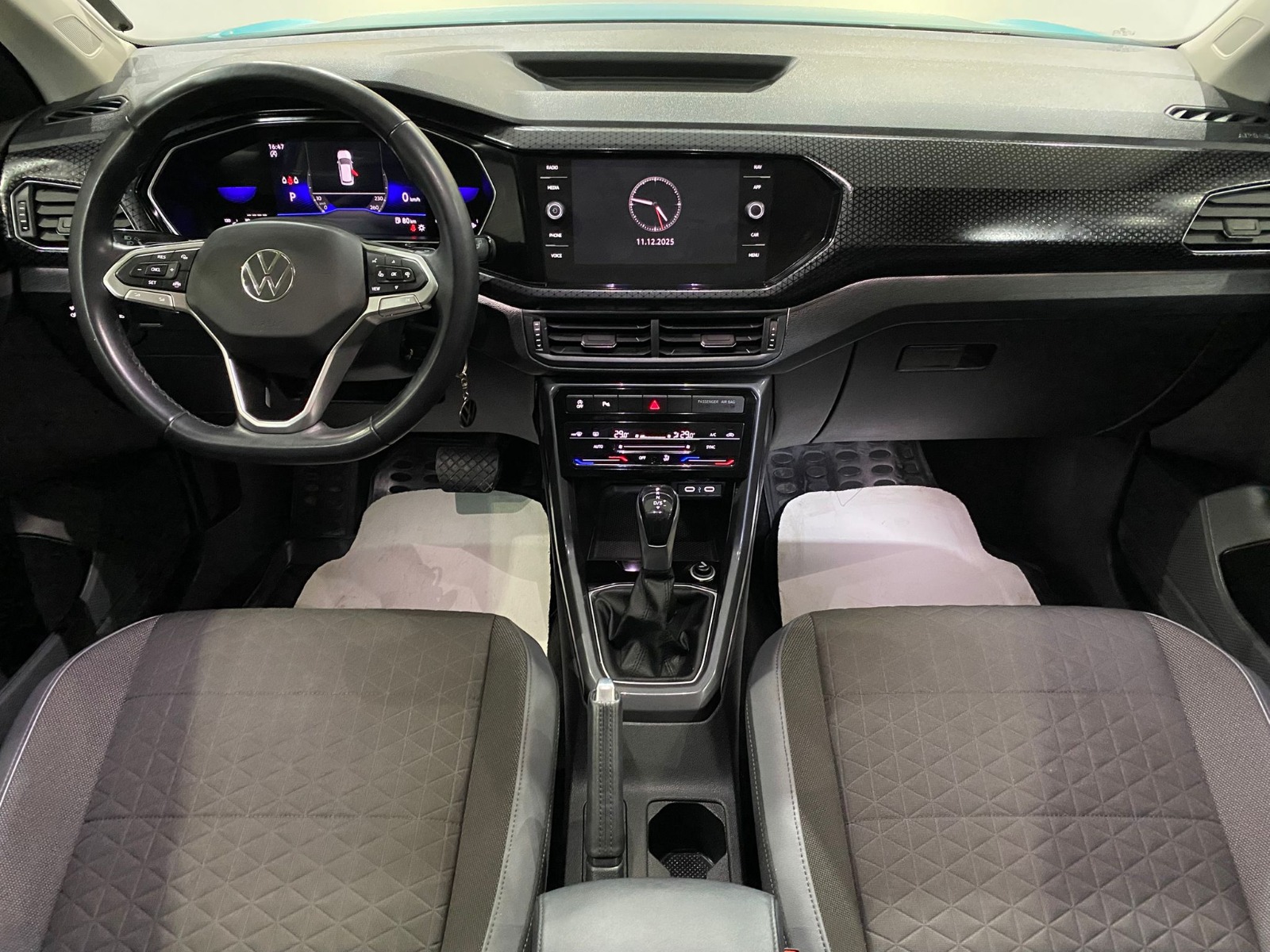 2023 Benzin Otomatik Volkswagen T-Cross Mavi Gürel Tasarım Aksesuar Otomotiv San. Tic. Ltd. Şti.