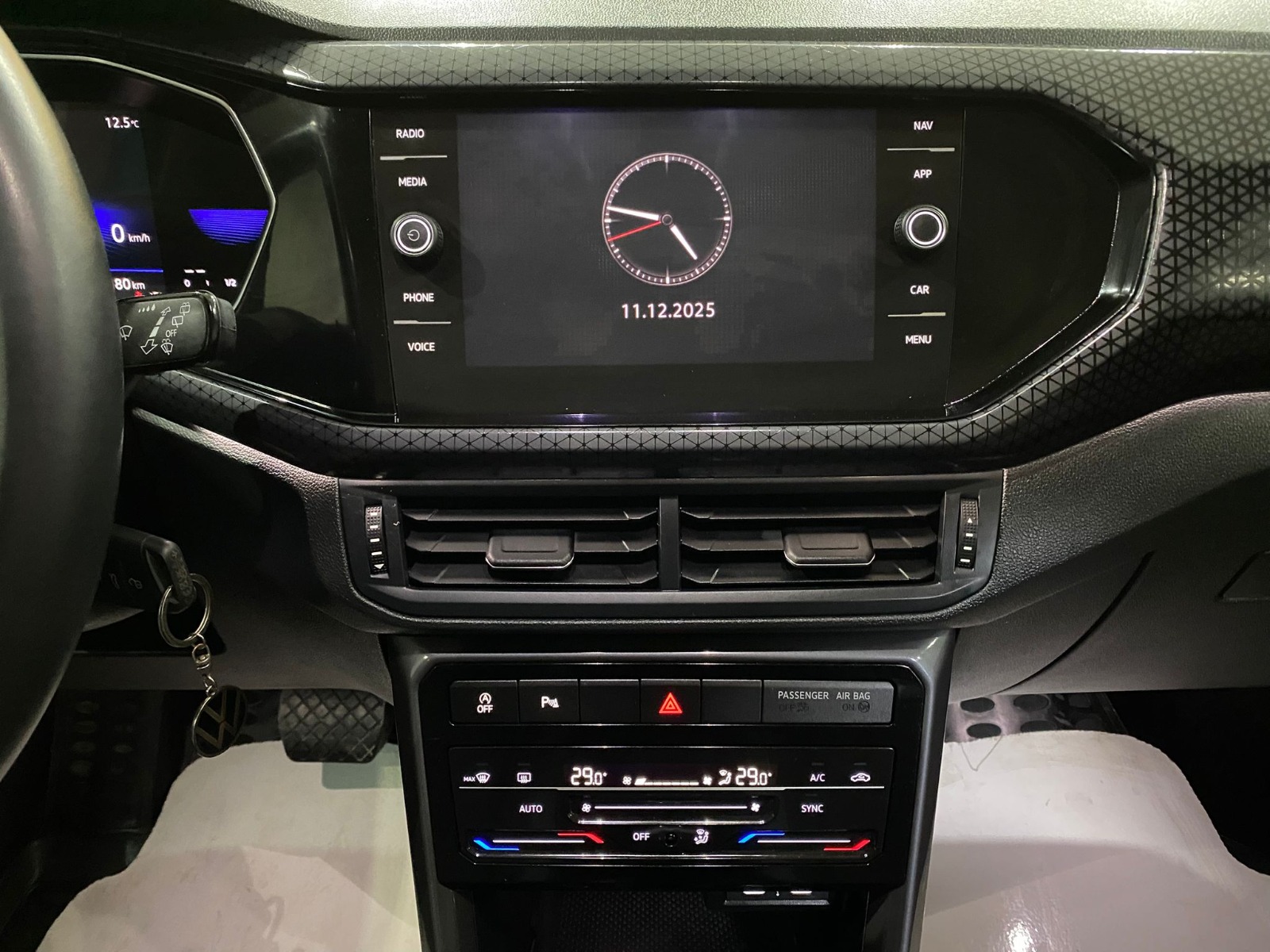 2023 Benzin Otomatik Volkswagen T-Cross Mavi Gürel Tasarım Aksesuar Otomotiv San. Tic. Ltd. Şti.