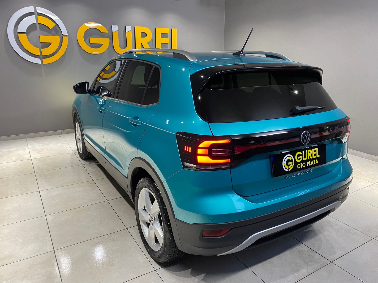 2023 Benzin Otomatik Volkswagen T-Cross Mavi Gürel Tasarım Aksesuar Otomotiv San. Tic. Ltd. Şti.